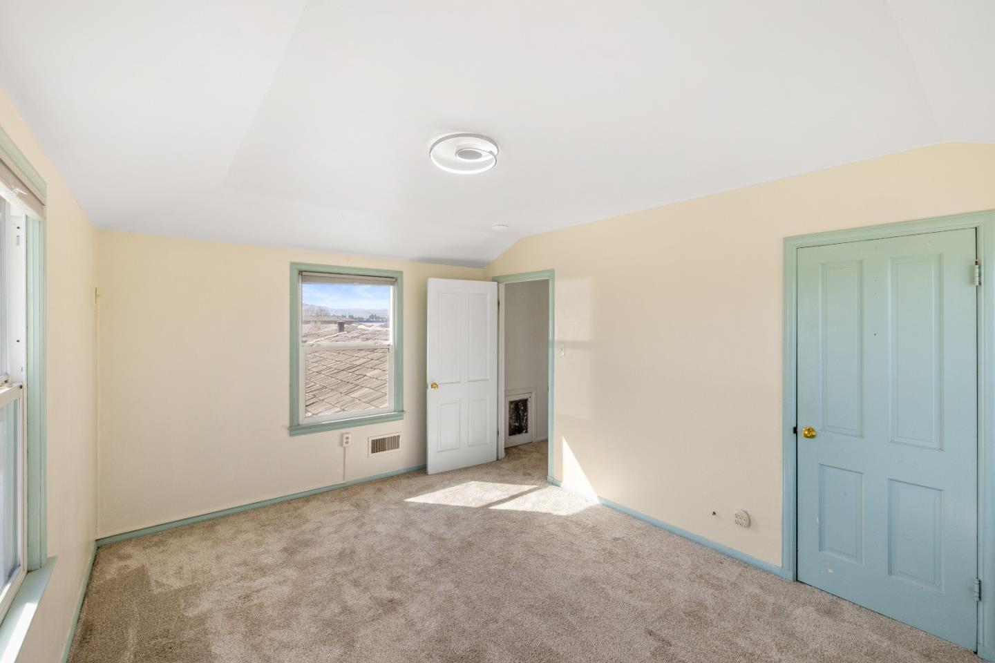 Detail Gallery Image 21 of 51 For 330 Homestead Ave, Salinas,  CA 93901 - 4 Beds | 2/1 Baths