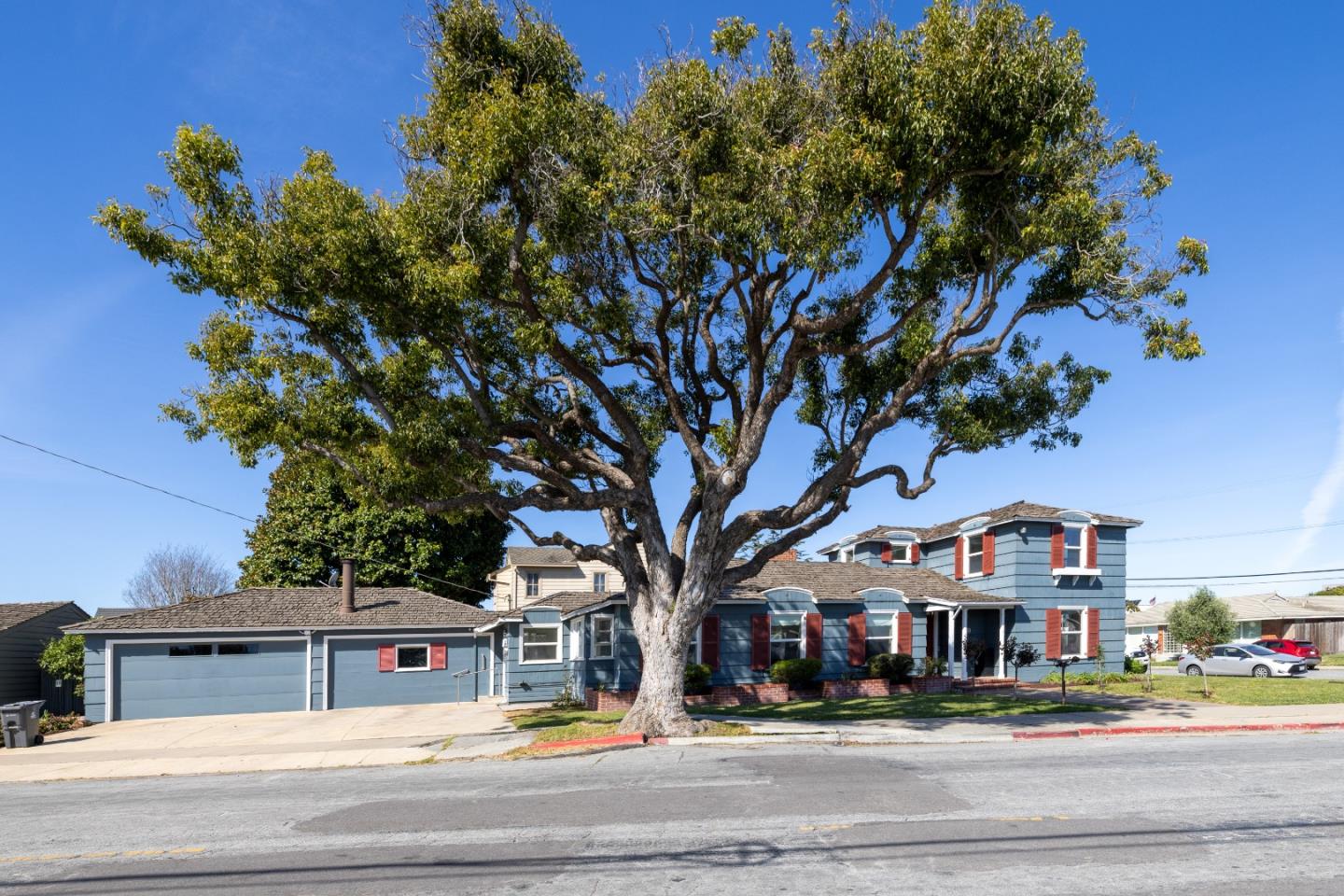Detail Gallery Image 47 of 51 For 330 Homestead Ave, Salinas,  CA 93901 - 4 Beds | 2/1 Baths