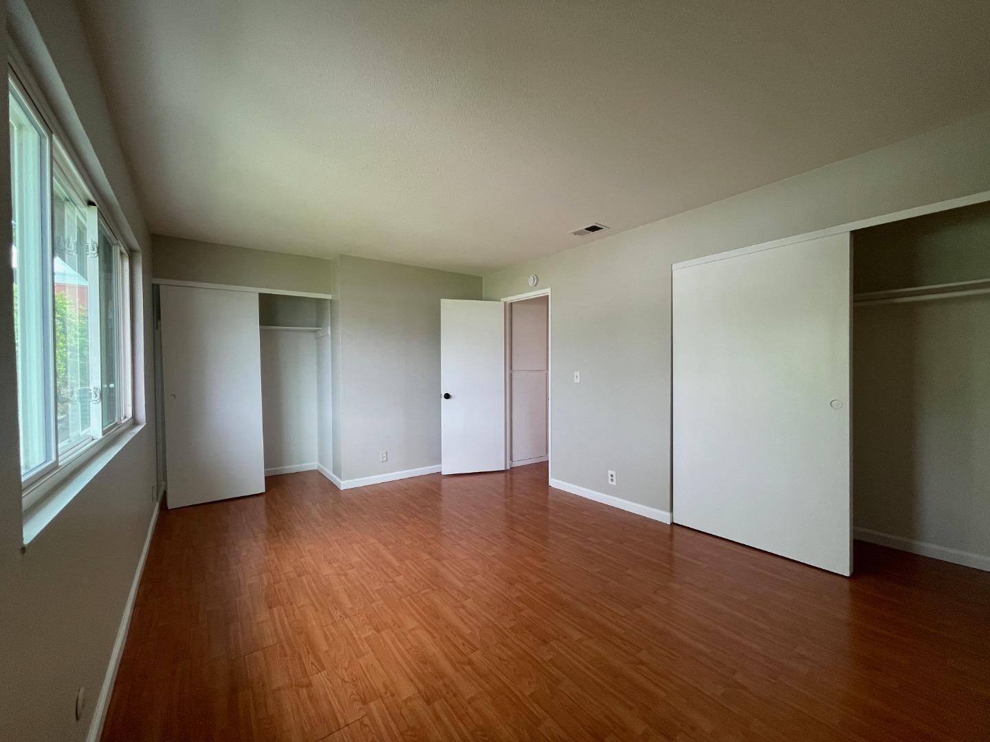 Detail Gallery Image 6 of 7 For 2141 Lacsa Ct, San Jose,  CA 95116 - 2 Beds | 1/1 Baths