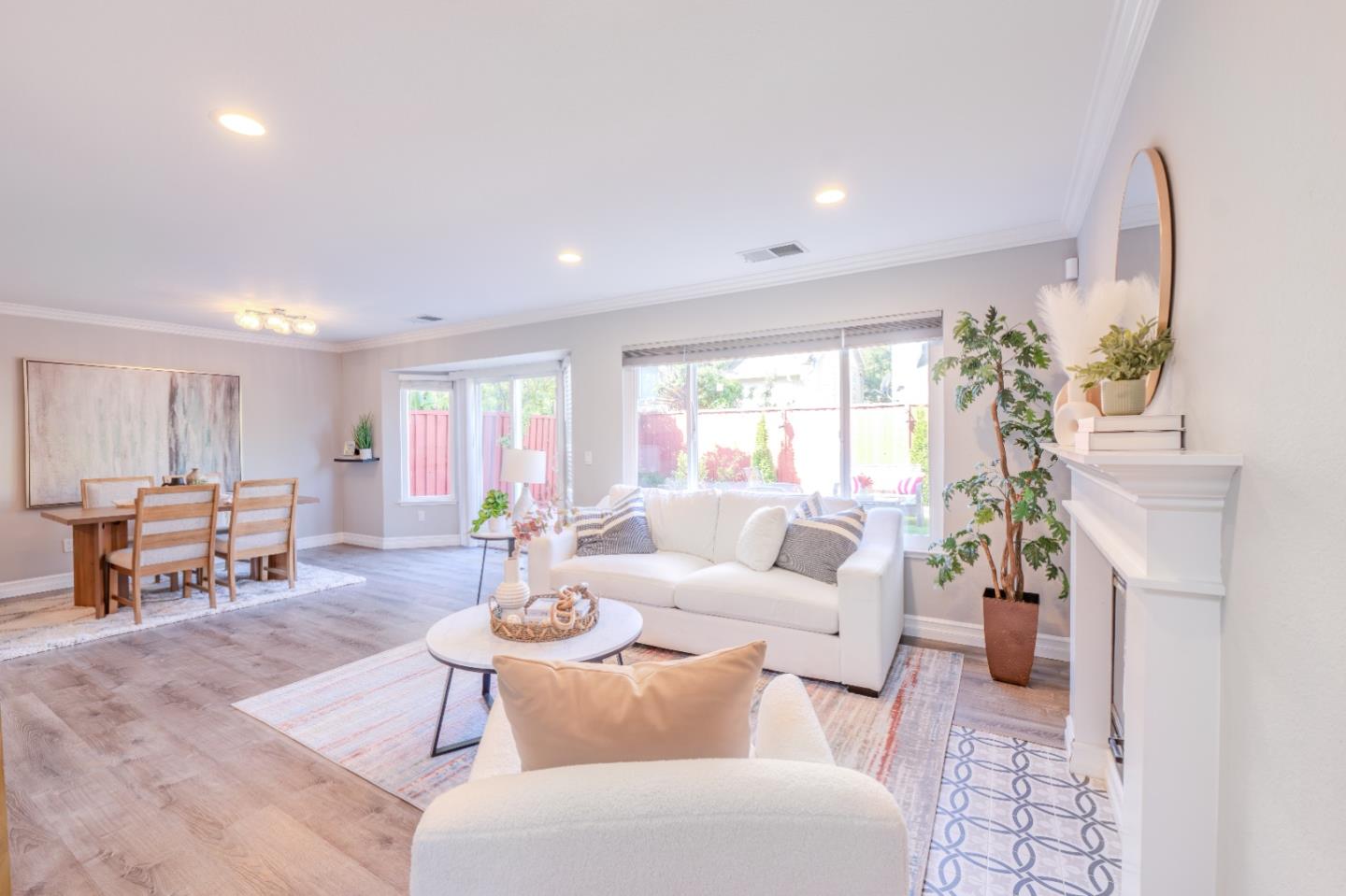 Detail Gallery Image 2 of 28 For 34549 Melissa Ter, Fremont,  CA 94555 - 4 Beds | 2/1 Baths