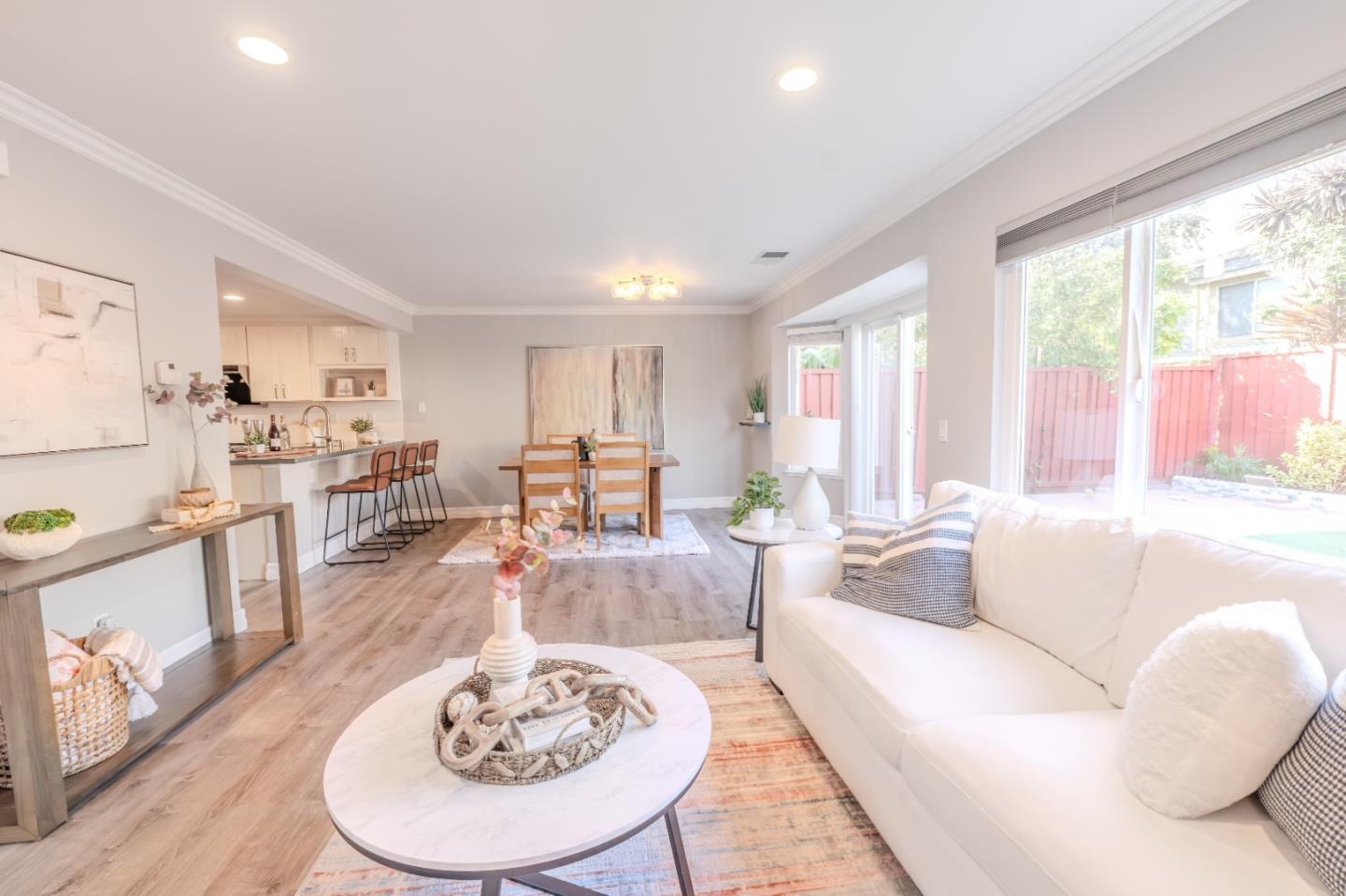 Detail Gallery Image 5 of 28 For 34549 Melissa Ter, Fremont,  CA 94555 - 4 Beds | 2/1 Baths