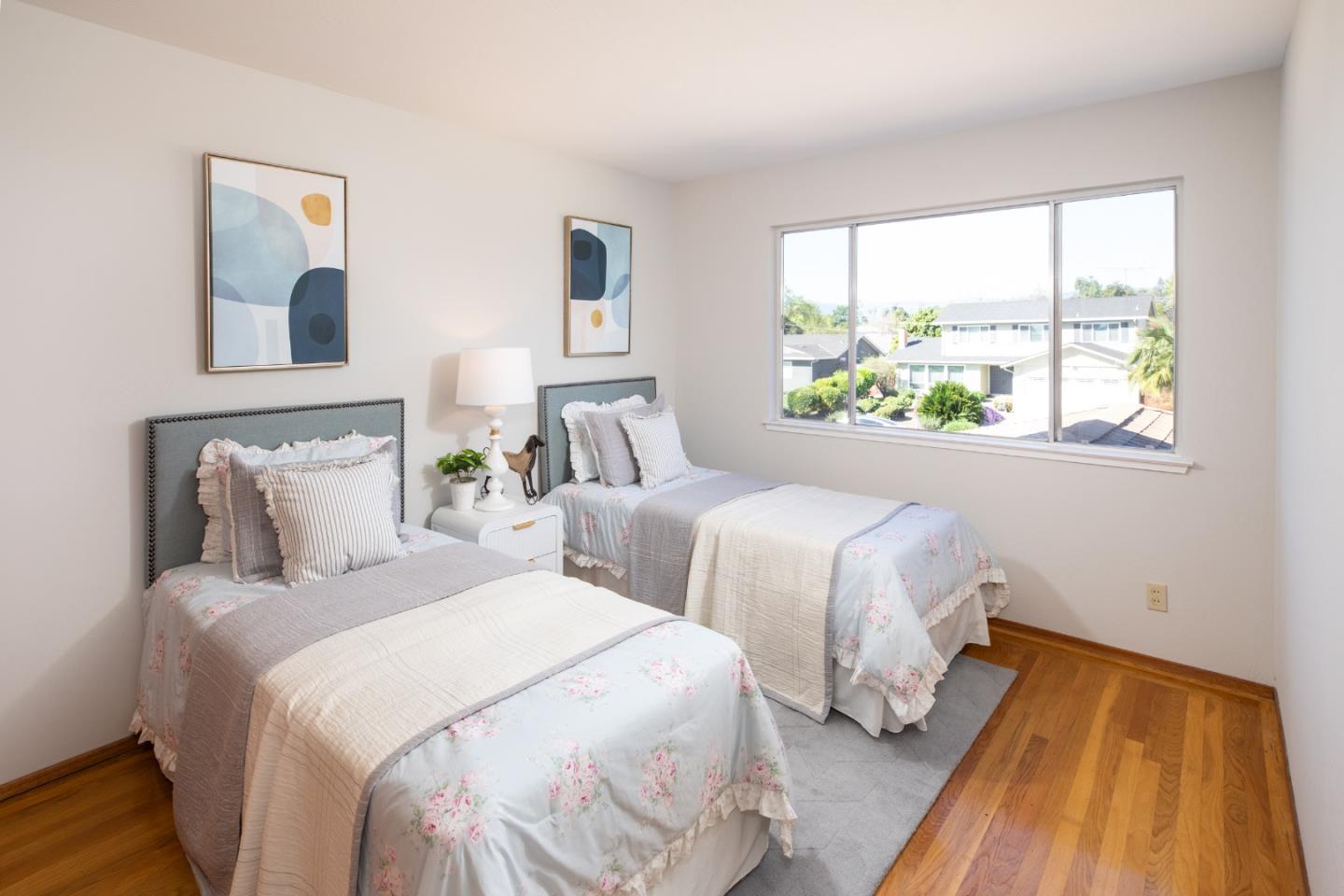 Detail Gallery Image 24 of 40 For 534 Wagman Dr, San Jose,  CA 95129 - 5 Beds | 2/1 Baths