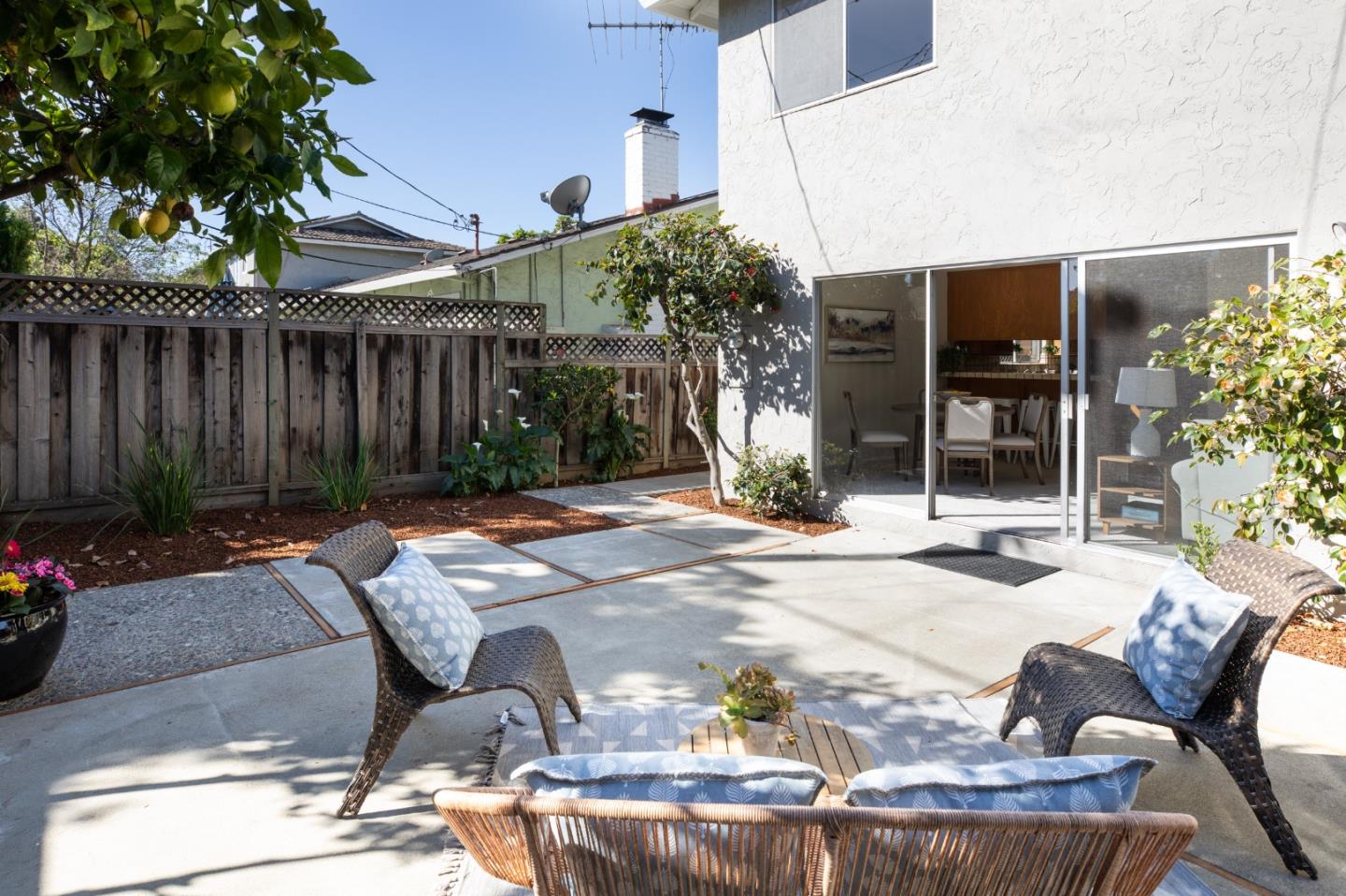 Detail Gallery Image 33 of 40 For 534 Wagman Dr, San Jose,  CA 95129 - 5 Beds | 2/1 Baths