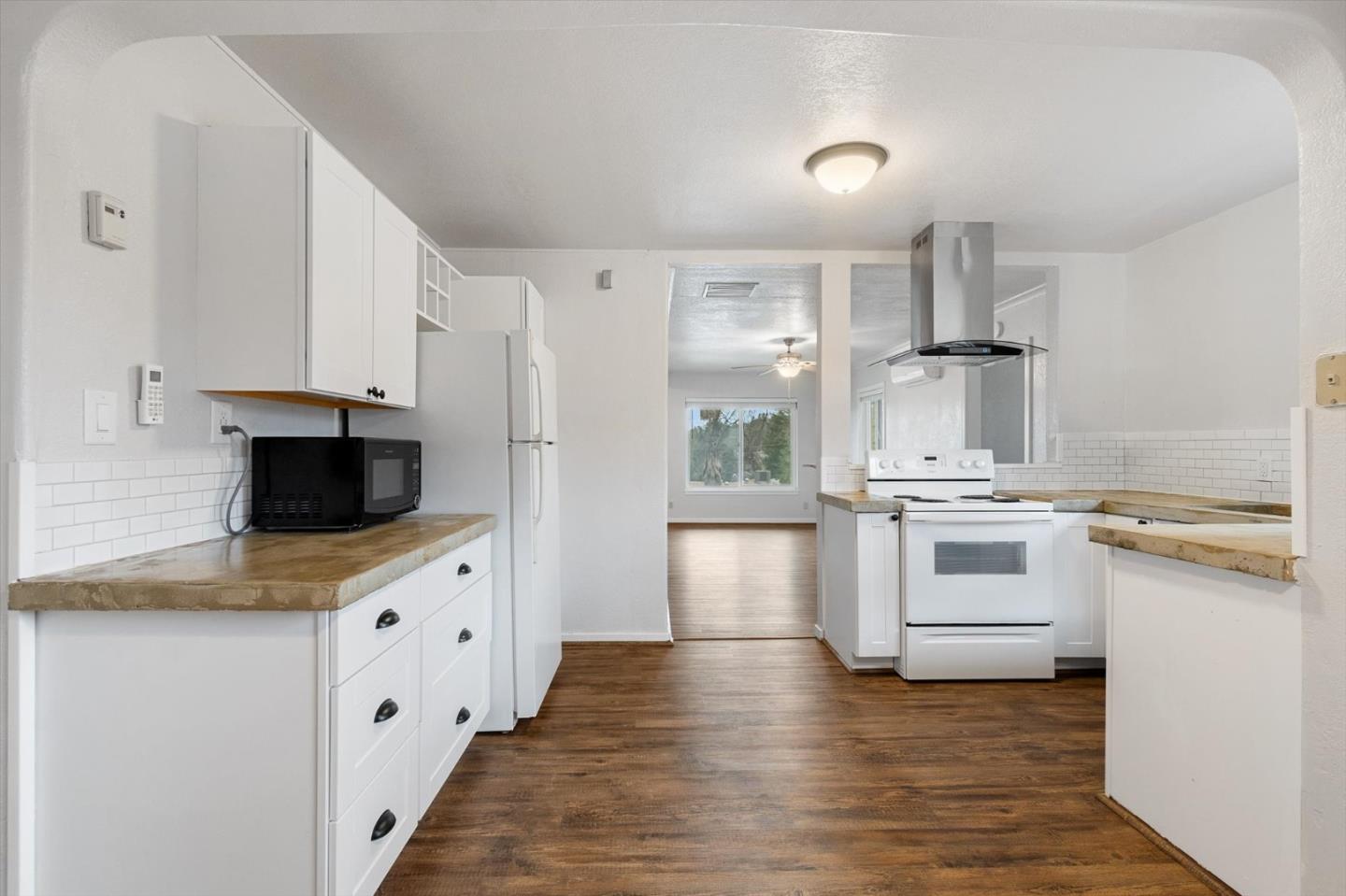 203 West Pearl Avenue, Stockton, CA, 95207