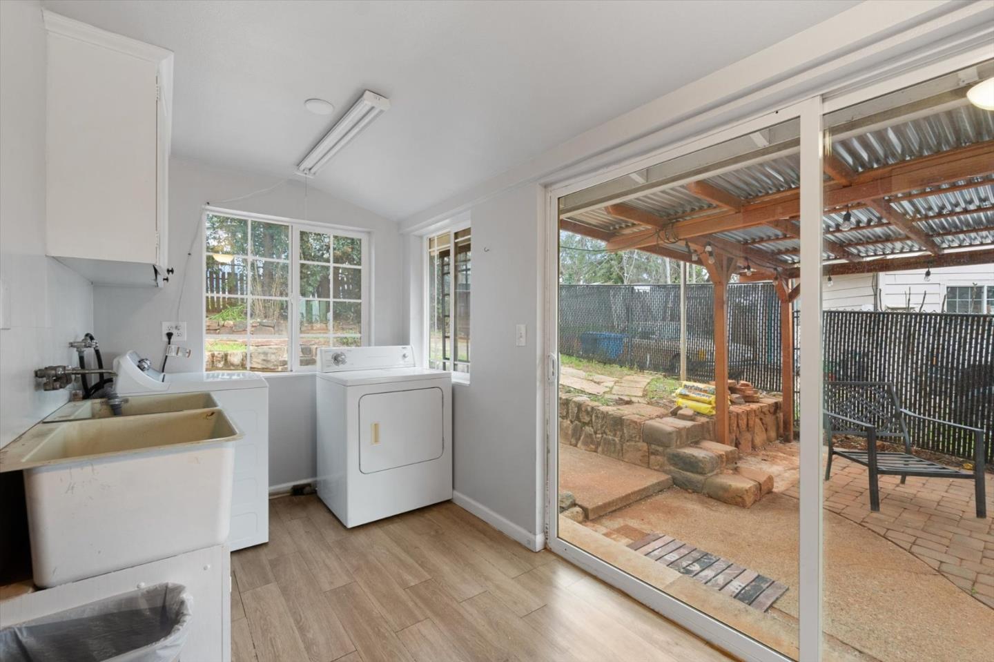 Detail Gallery Image 21 of 48 For 1660 Ashby Rd, Shasta Lake,  CA 96019 - 4 Beds | 2 Baths