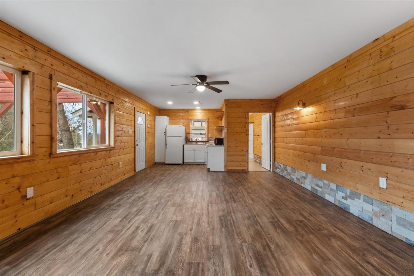 Detail Gallery Image 36 of 48 For 1660 Ashby Rd, Shasta Lake,  CA 96019 - 4 Beds | 2 Baths