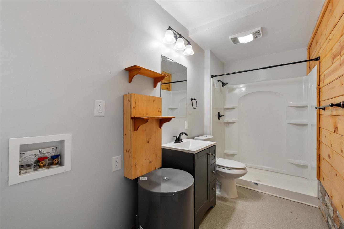 Detail Gallery Image 39 of 48 For 1660 Ashby Rd, Shasta Lake,  CA 96019 - 4 Beds | 2 Baths