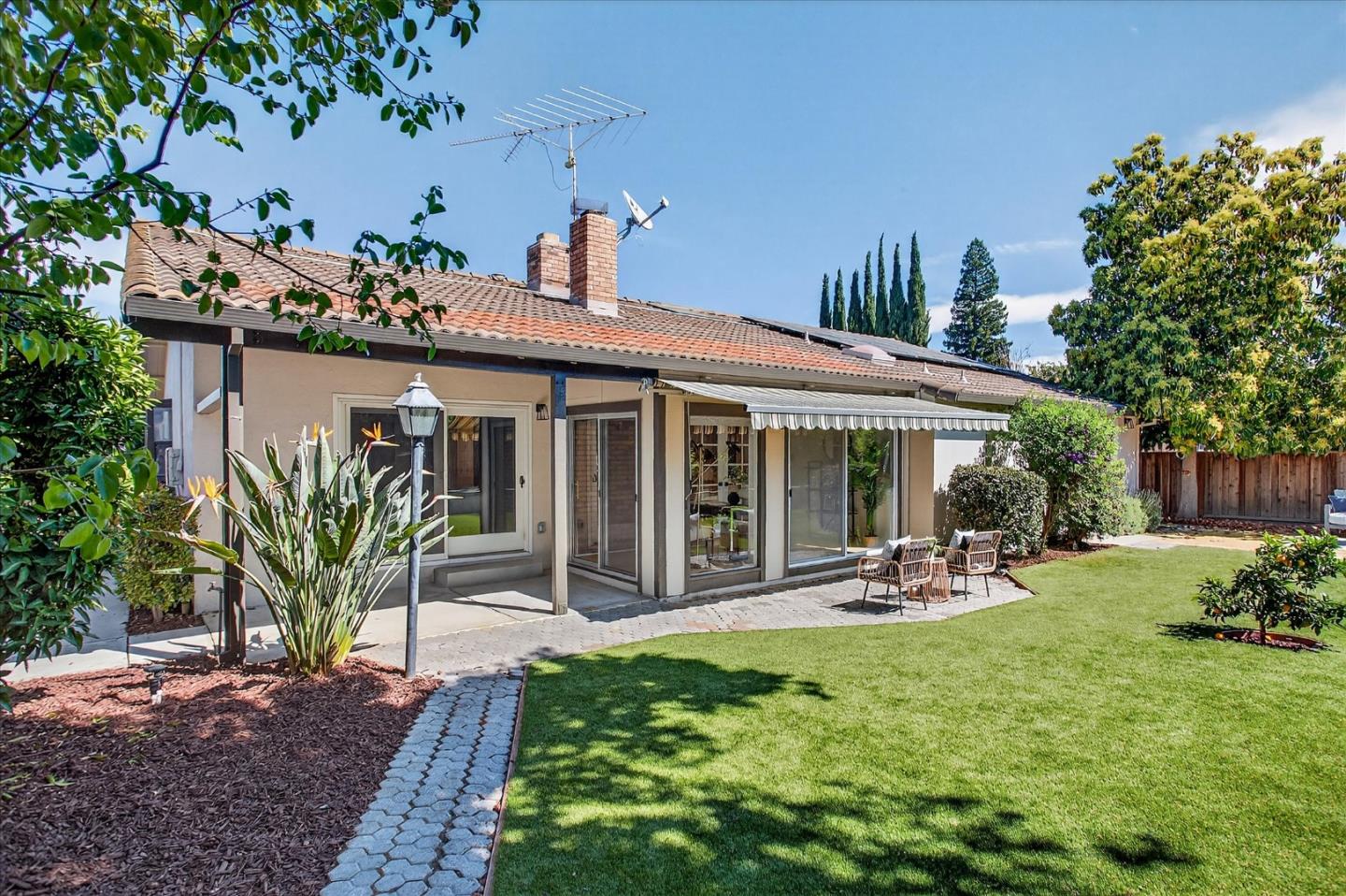 Detail Gallery Image 29 of 34 For 2758 Glorietta Cir, Santa Clara,  CA 95051 - 4 Beds | 3 Baths