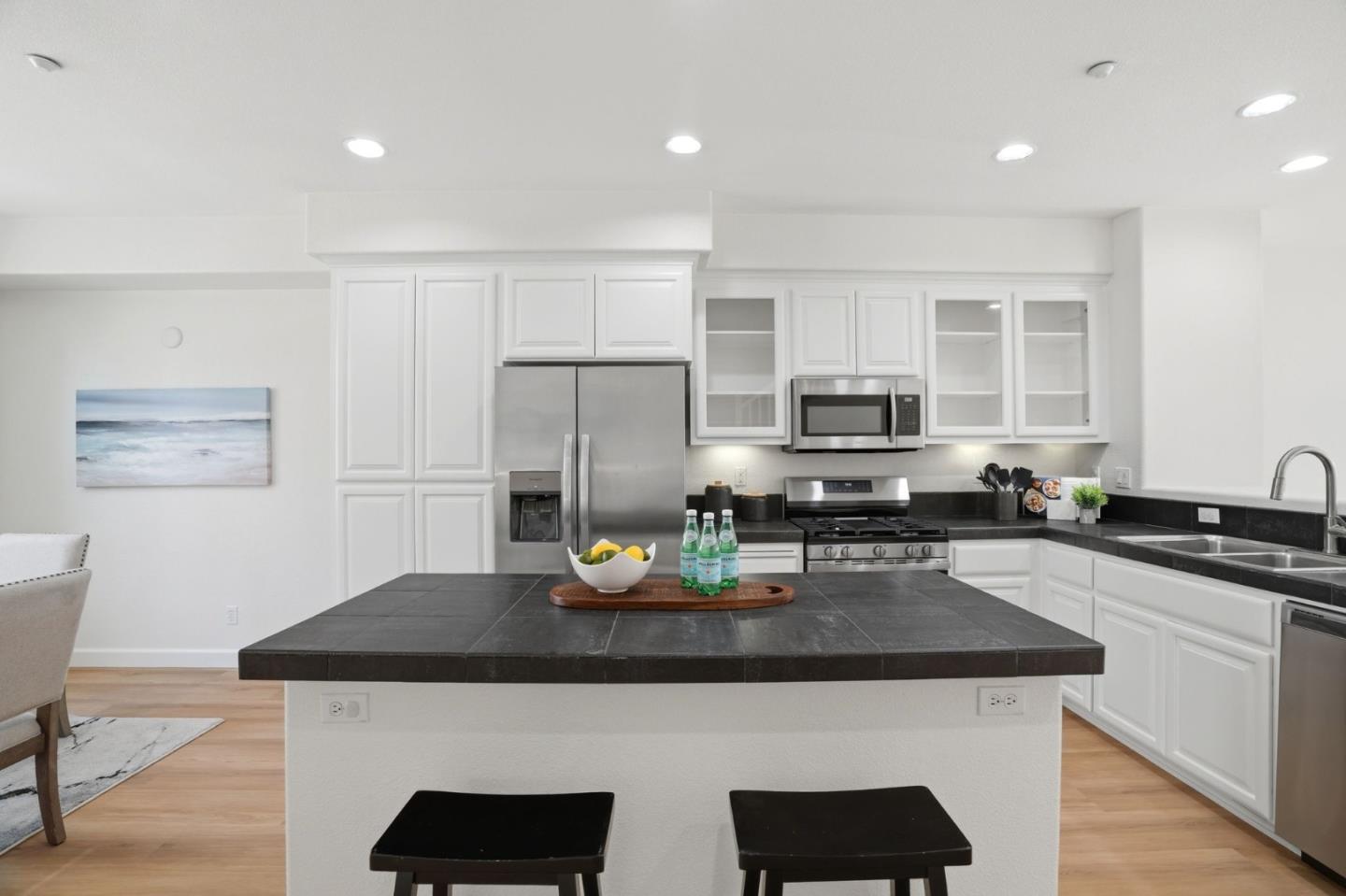 Photo #17: ML82040010 Listing: Photo #17