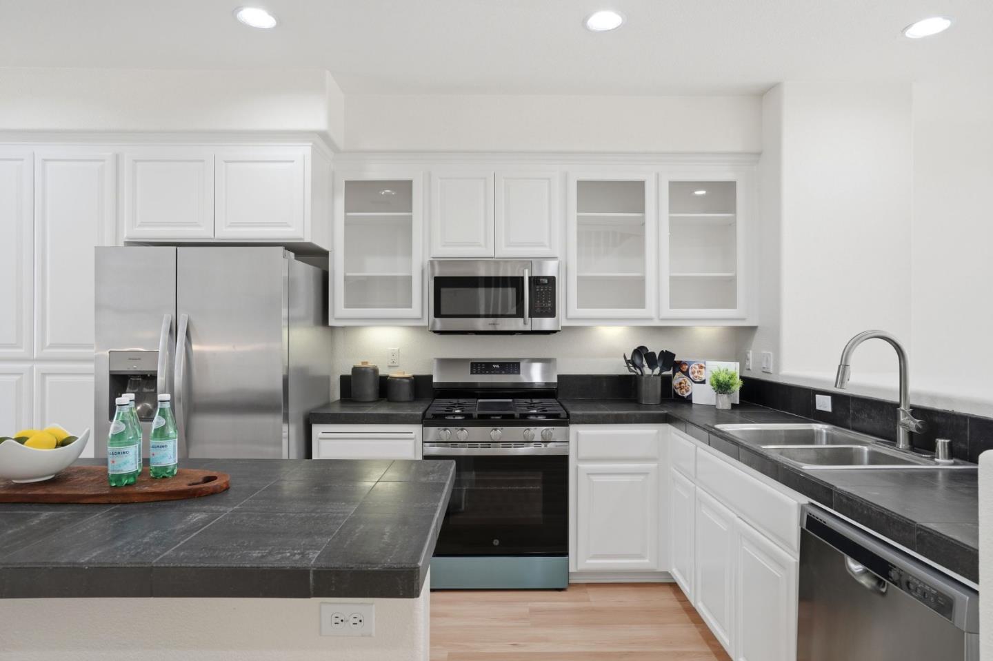 Photo #18: ML82040010 Listing: Photo #18