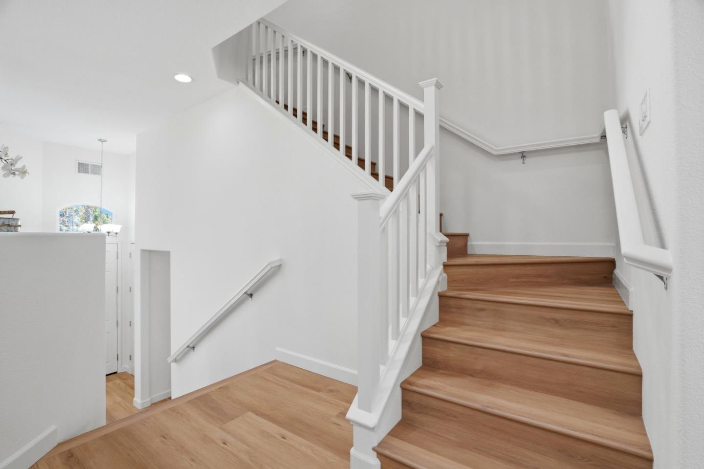 Photo #24: ML82040010 Listing: Photo #24