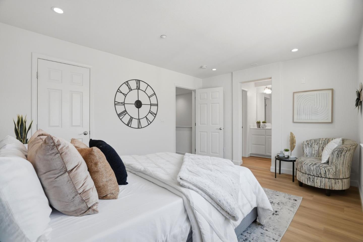 Photo #26: ML82040010 Listing: Photo #26