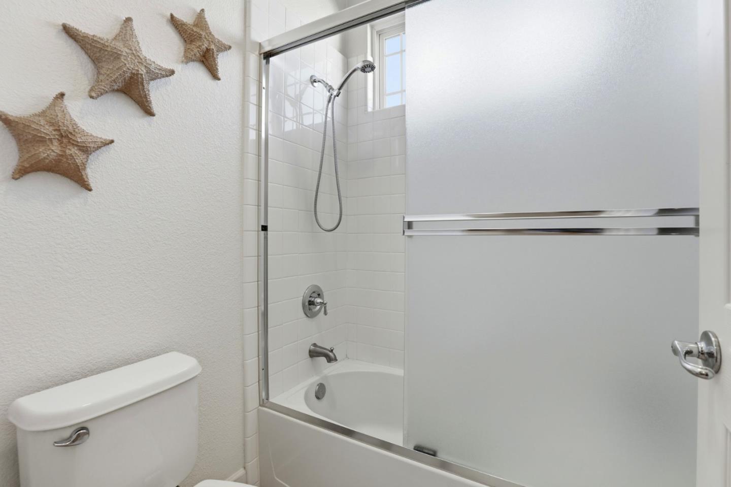 Detail Gallery Image 29 of 48 For 7521 Troon Ct, Gilroy,  CA 95020 - 5 Beds | 3/1 Baths