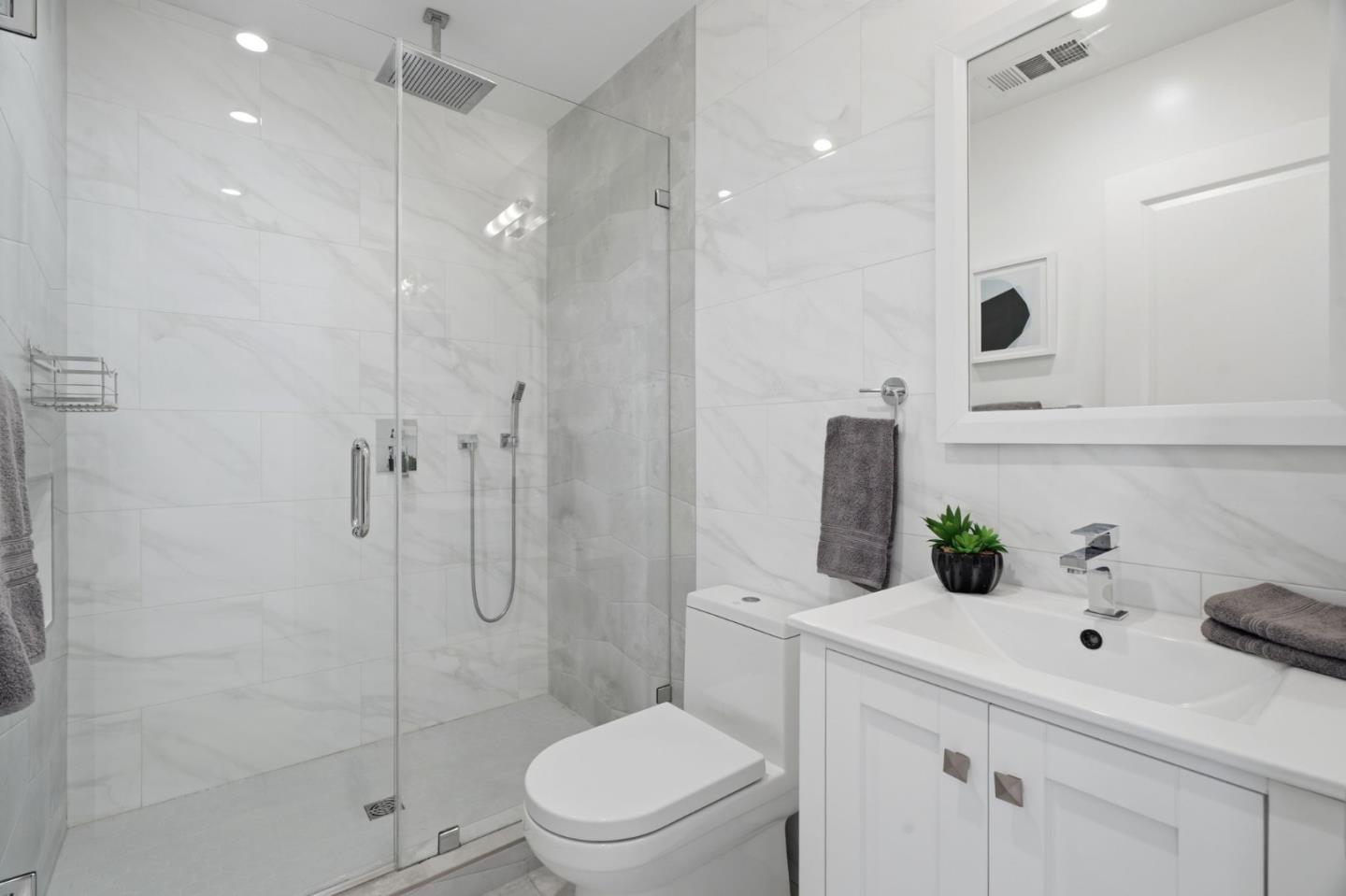 Detail Gallery Image 26 of 53 For 280 Matadero Ave, Palo Alto,  CA 94306 - 4 Beds | 3 Baths