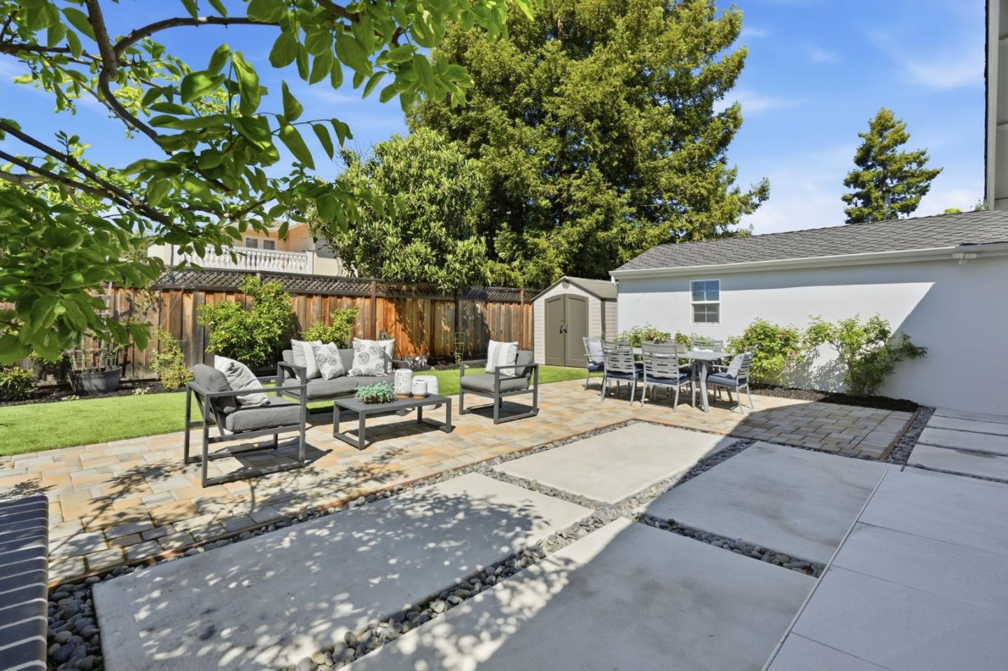 Detail Gallery Image 31 of 53 For 280 Matadero Ave, Palo Alto,  CA 94306 - 4 Beds | 3 Baths