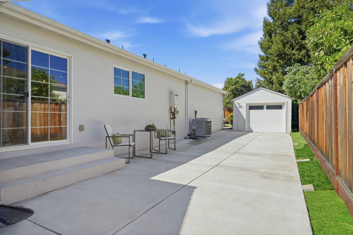 Detail Gallery Image 35 of 53 For 280 Matadero Ave, Palo Alto,  CA 94306 - 4 Beds | 3 Baths