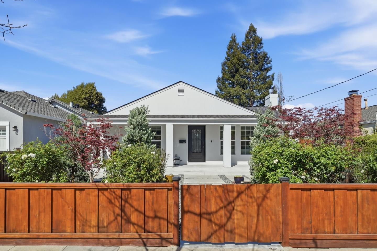 Detail Gallery Image 40 of 53 For 280 Matadero Ave, Palo Alto,  CA 94306 - 4 Beds | 3 Baths