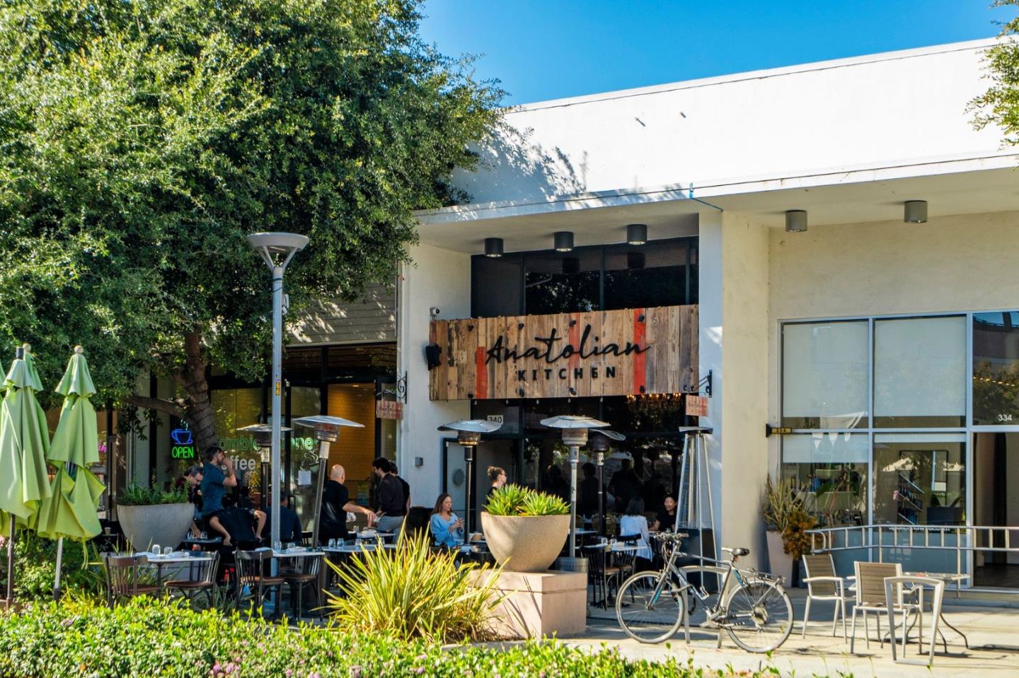 Detail Gallery Image 49 of 53 For 280 Matadero Ave, Palo Alto,  CA 94306 - 4 Beds | 3 Baths