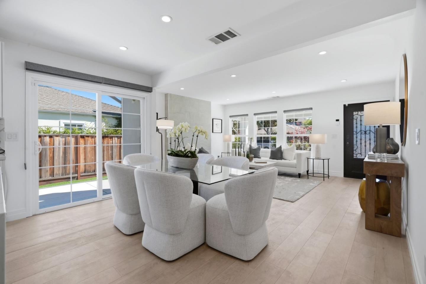 Detail Gallery Image 6 of 53 For 280 Matadero Ave, Palo Alto,  CA 94306 - 4 Beds | 3 Baths