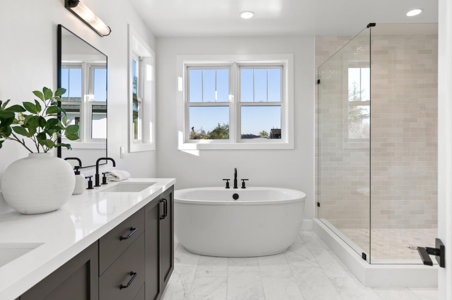 Detail Gallery Image 19 of 36 For 15675 El Gato Ln, Los Gatos,  CA 95032 - 4 Beds | 3 Baths