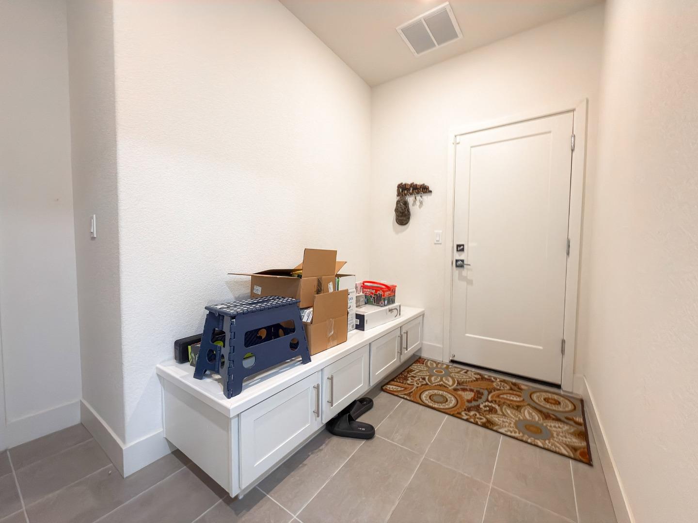 Detail Gallery Image 20 of 21 For 2665 Luna Ave, Tracy,  CA 95377 - 4 Beds | 2/1 Baths