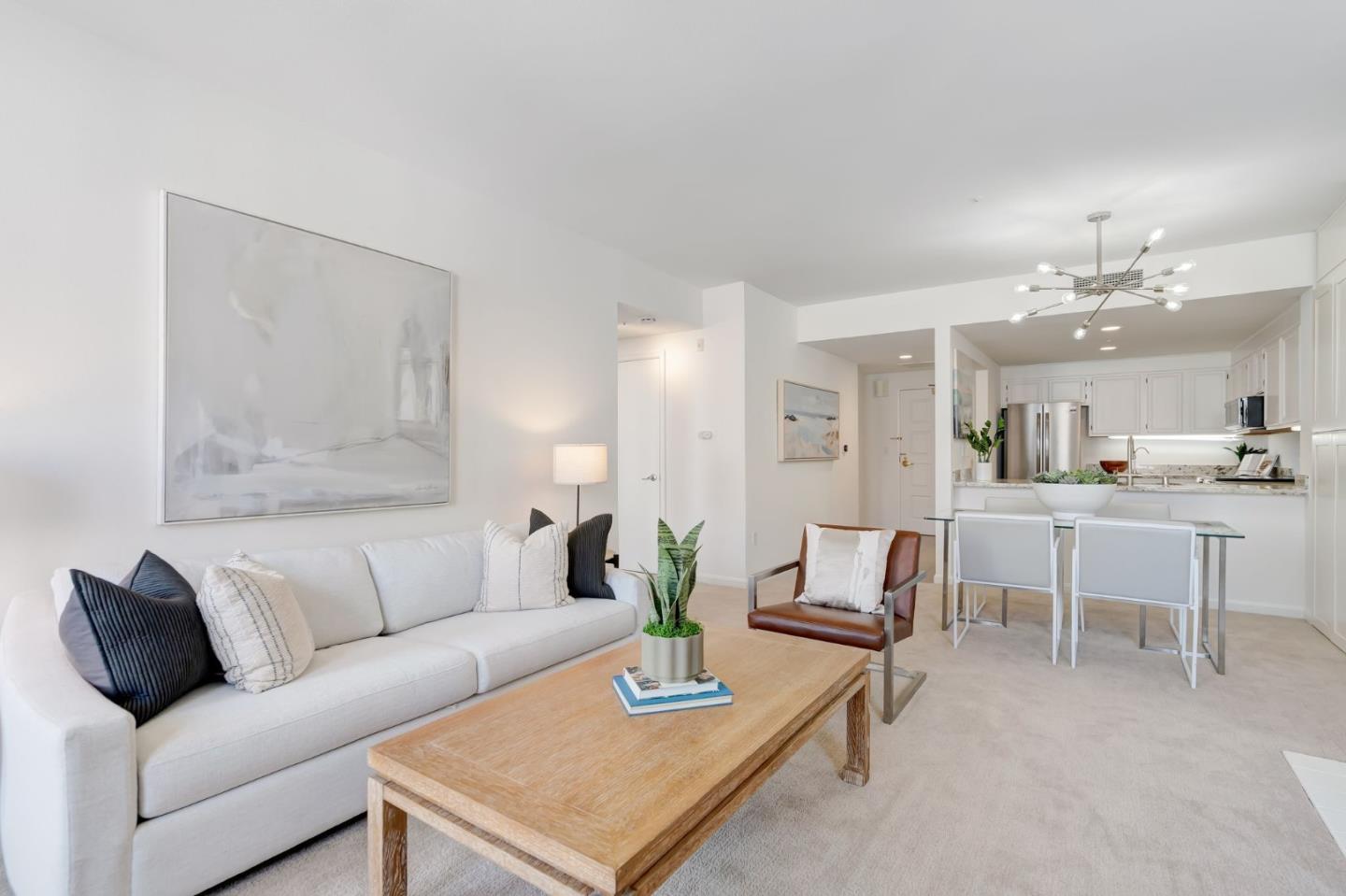 Detail Gallery Image 12 of 43 For 550 Ortega Ave #B330,  Mountain View,  CA 94040 - 2 Beds | 2 Baths