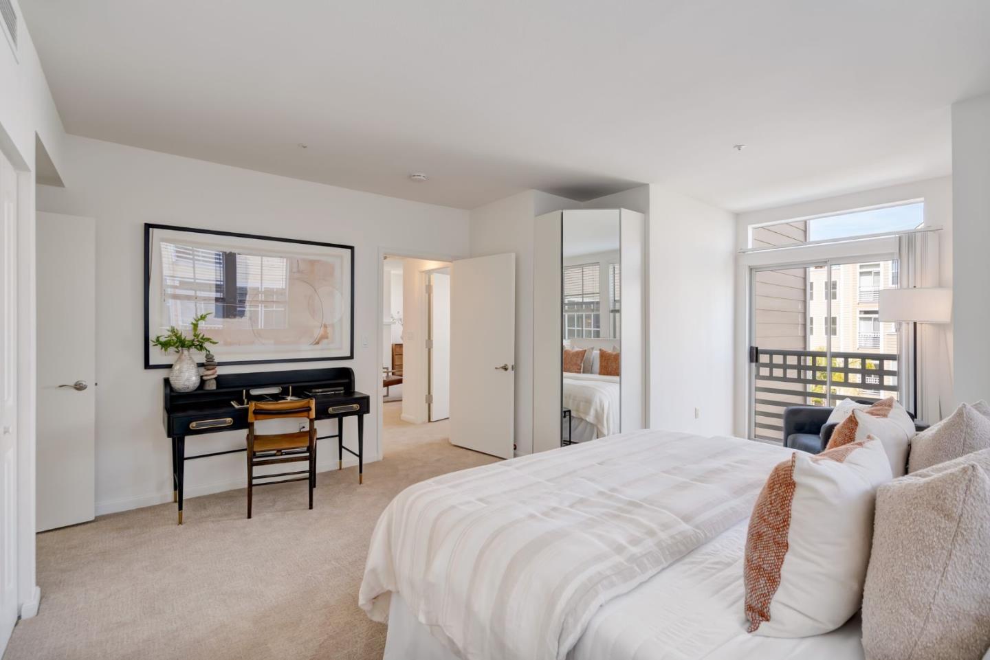 Detail Gallery Image 22 of 43 For 550 Ortega Ave #B330,  Mountain View,  CA 94040 - 2 Beds | 2 Baths