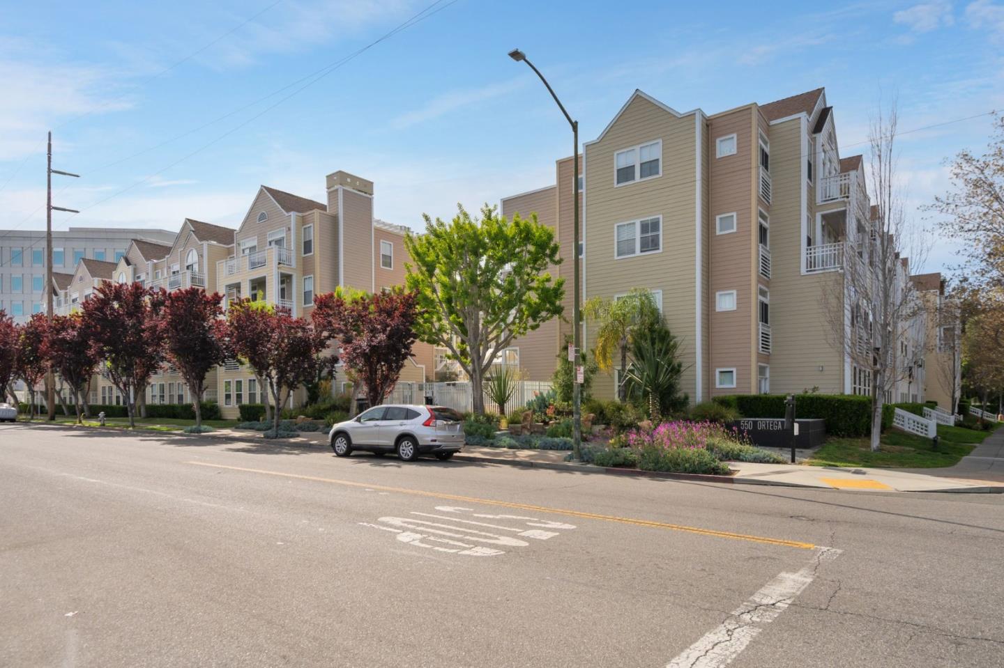 Detail Gallery Image 41 of 43 For 550 Ortega Ave #B330,  Mountain View,  CA 94040 - 2 Beds | 2 Baths