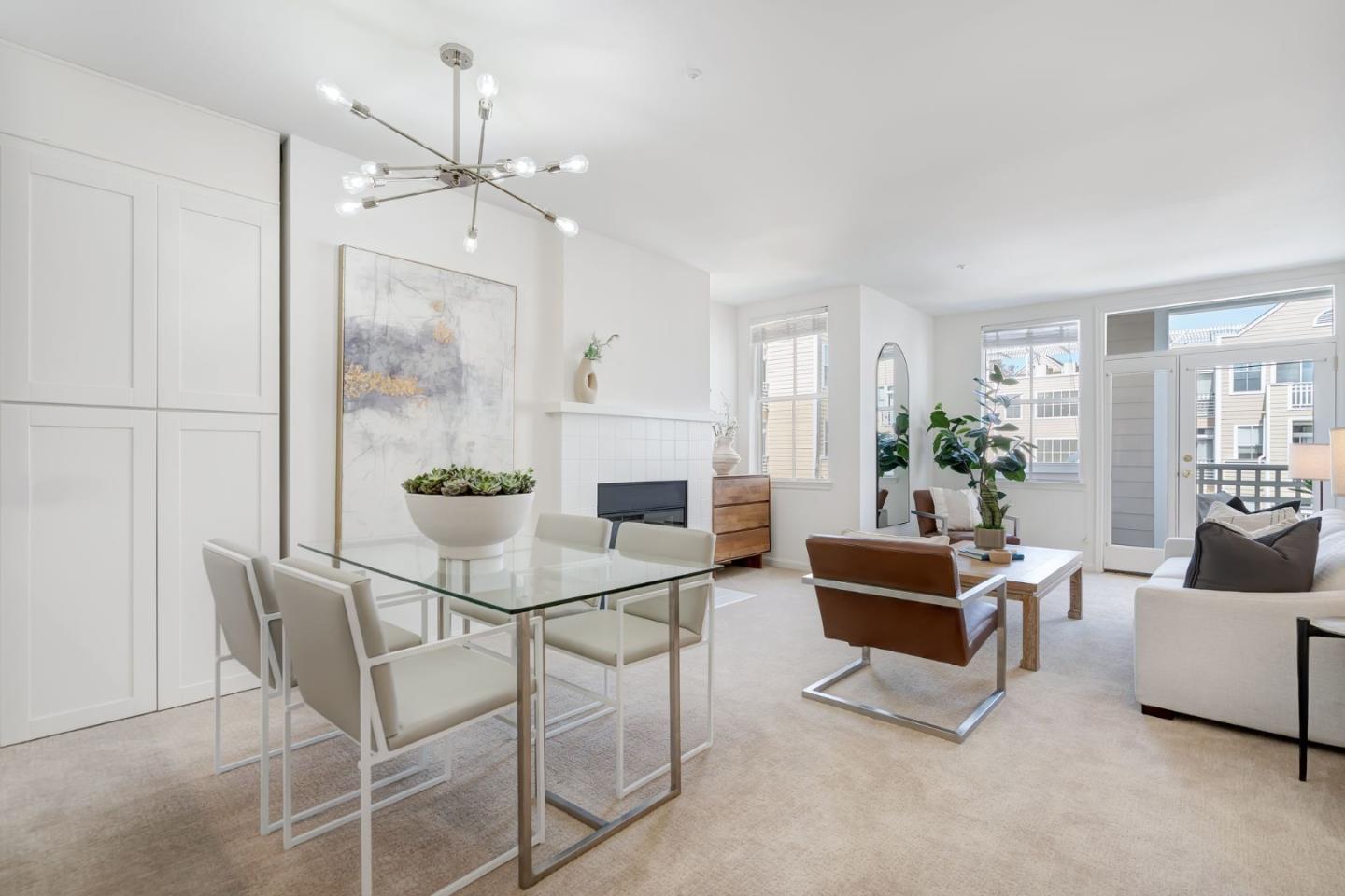 Detail Gallery Image 9 of 43 For 550 Ortega Ave #B330,  Mountain View,  CA 94040 - 2 Beds | 2 Baths