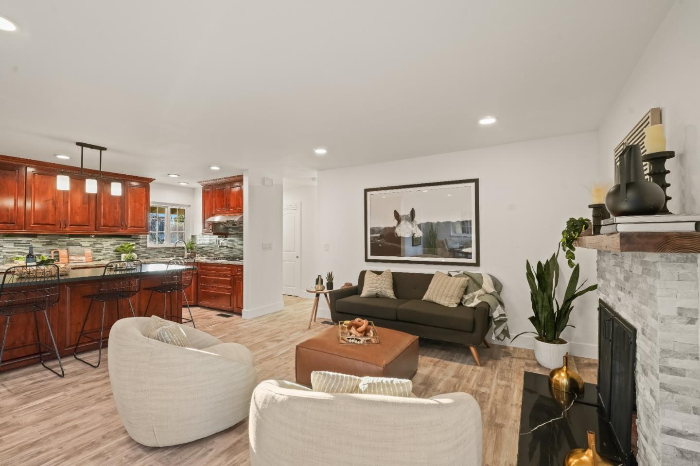 Detail Gallery Image 13 of 16 For 3852 Ross Ave, San Jose,  CA 95124 - 3 Beds | 2 Baths