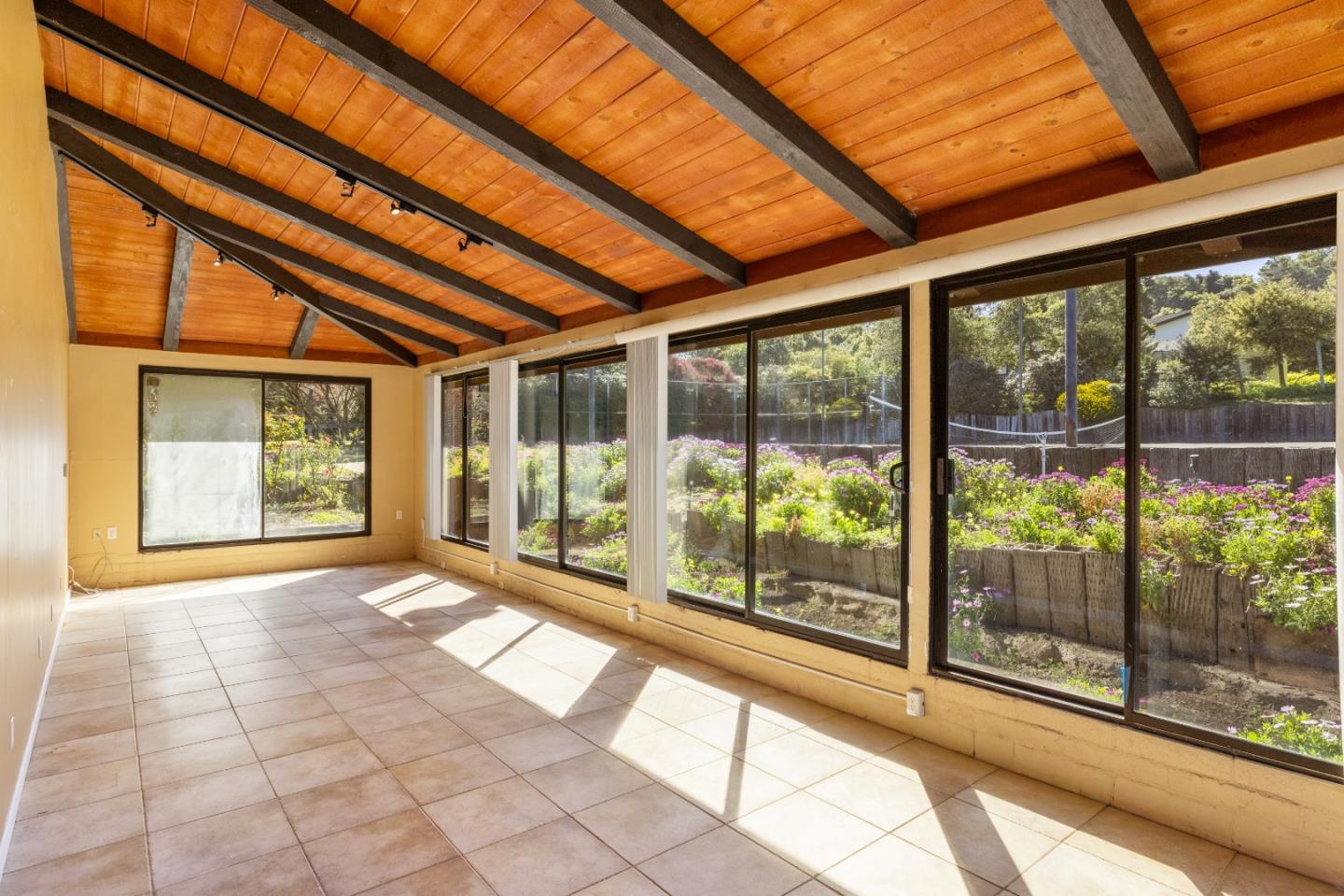 Detail Gallery Image 29 of 49 For 1474 Deer Flat Rd, Monterey,  CA 93940 - 4 Beds | 3 Baths