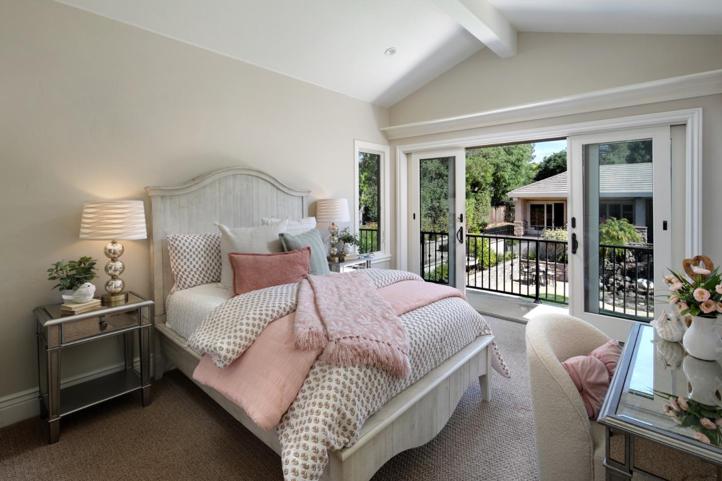 Detail Gallery Image 15 of 26 For 18211 Bancroft Ave, Monte Sereno,  CA 95030 - 5 Beds | 6/1 Baths