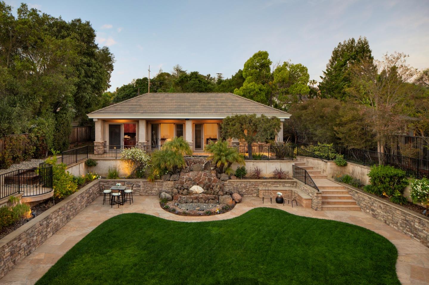 Detail Gallery Image 5 of 26 For 18211 Bancroft Ave, Monte Sereno,  CA 95030 - 5 Beds | 6/1 Baths