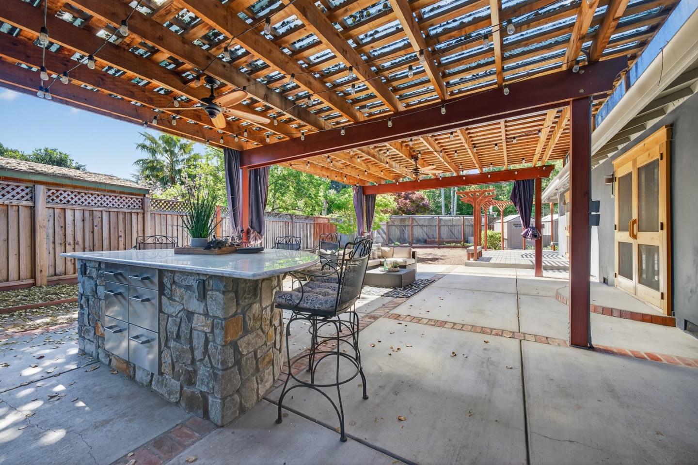 Detail Gallery Image 48 of 66 For 216 Rodonovan Dr, Santa Clara,  CA 95051 - 3 Beds | 3 Baths