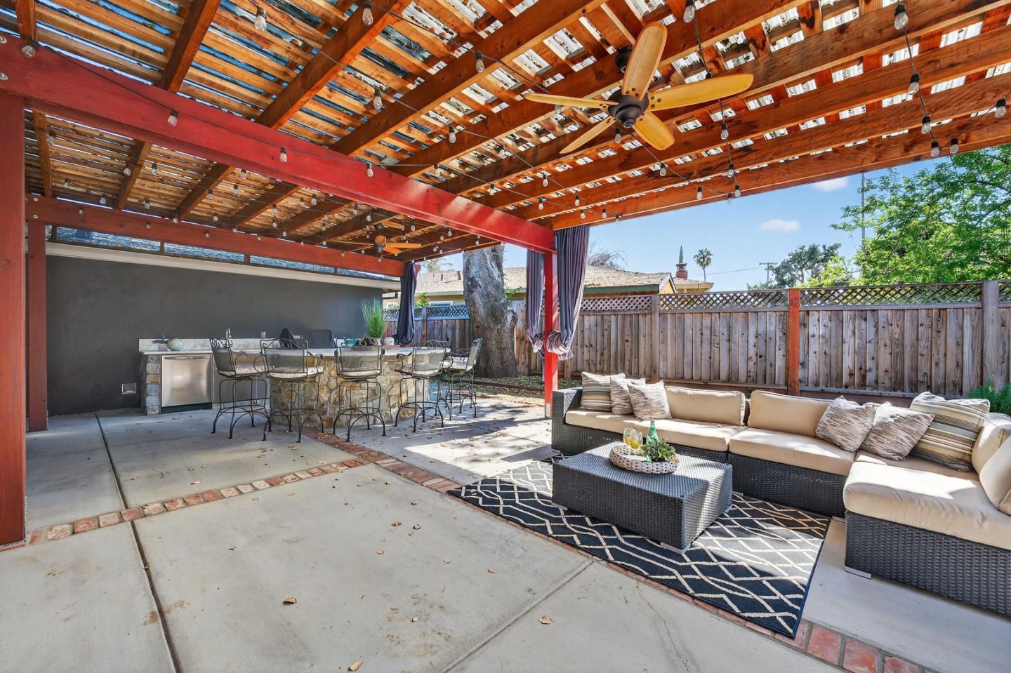 Detail Gallery Image 52 of 66 For 216 Rodonovan Dr, Santa Clara,  CA 95051 - 3 Beds | 3 Baths