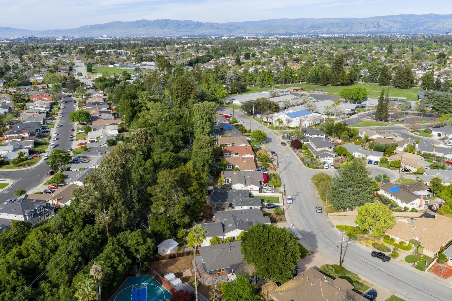 Detail Gallery Image 63 of 66 For 216 Rodonovan Dr, Santa Clara,  CA 95051 - 3 Beds | 3 Baths