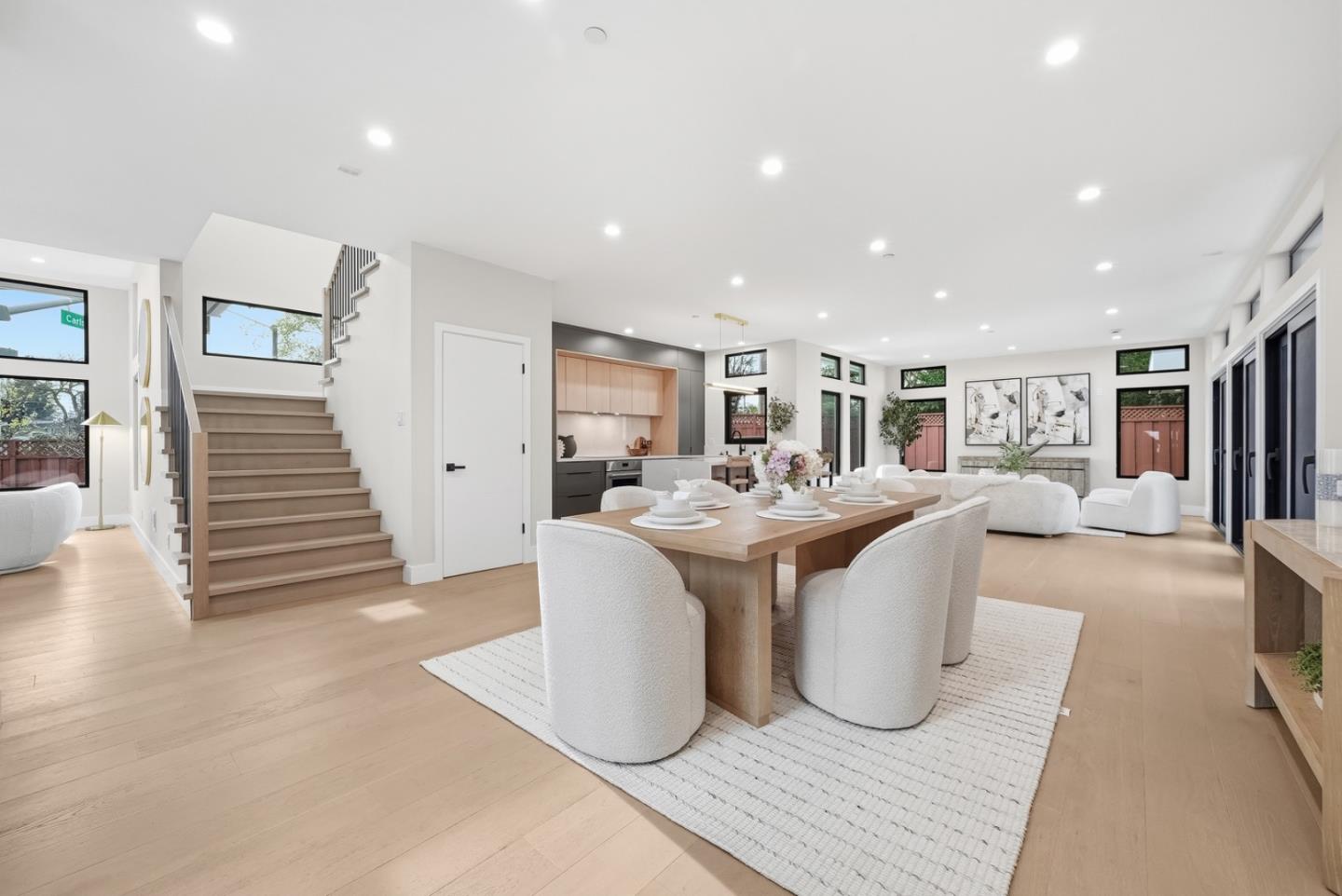 Detail Gallery Image 2 of 39 For 3830 Carlson Cir, Palo Alto,  CA 94306 - 4 Beds | 3/1 Baths