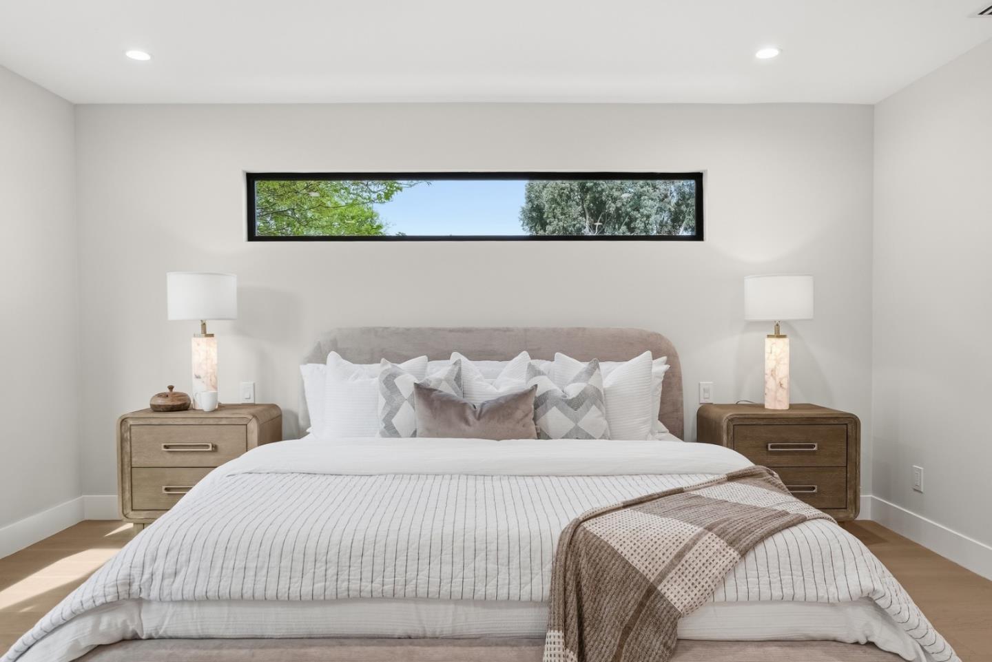 Detail Gallery Image 21 of 39 For 3830 Carlson Cir, Palo Alto,  CA 94306 - 4 Beds | 3/1 Baths