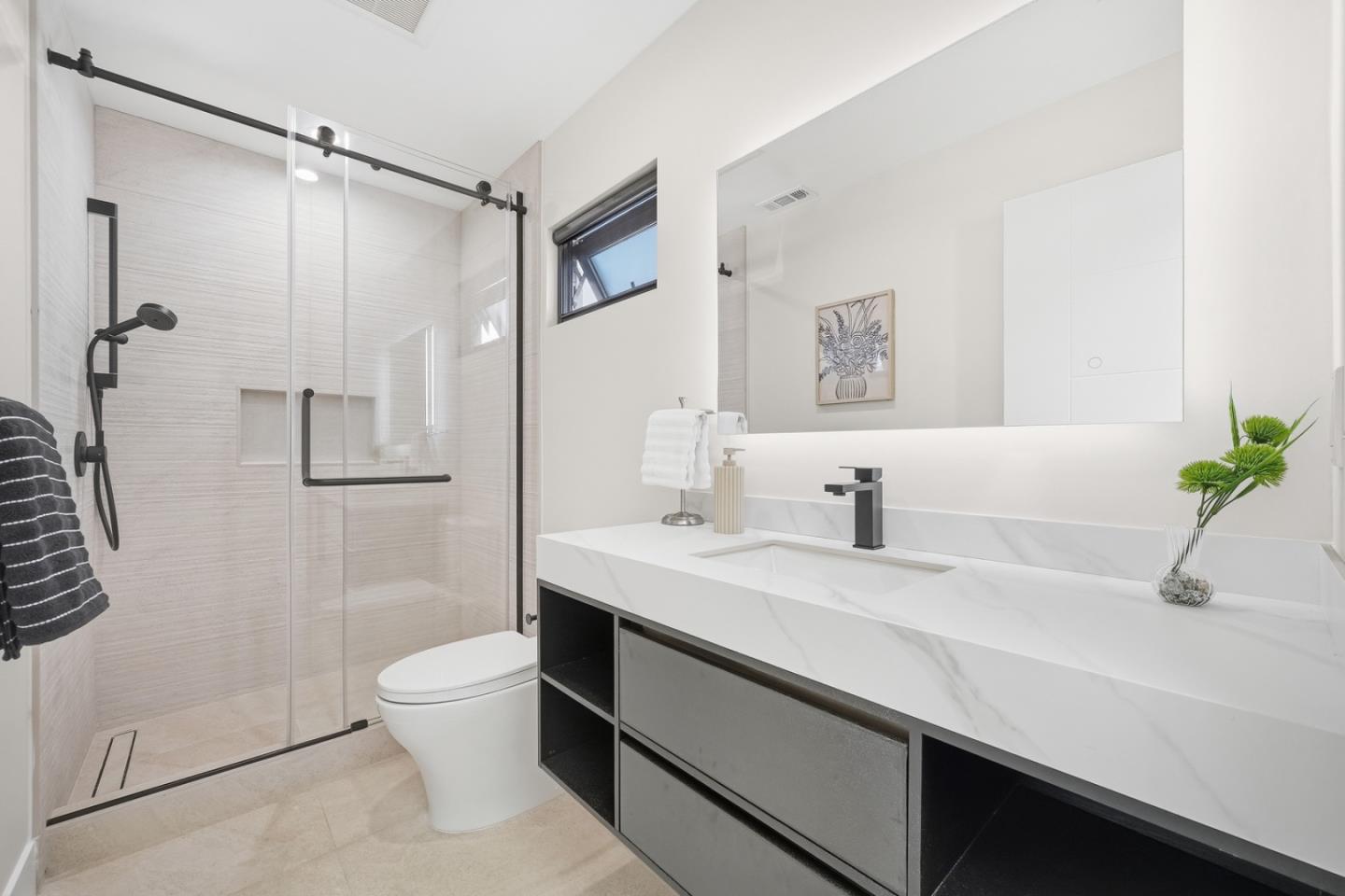 Detail Gallery Image 27 of 39 For 3830 Carlson Cir, Palo Alto,  CA 94306 - 4 Beds | 3/1 Baths