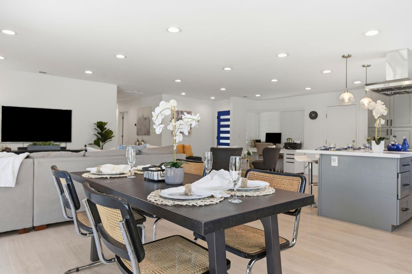 Detail Gallery Image 16 of 75 For 968 Cherry Ave, San Jose,  CA 95126 - 3 Beds | 2 Baths