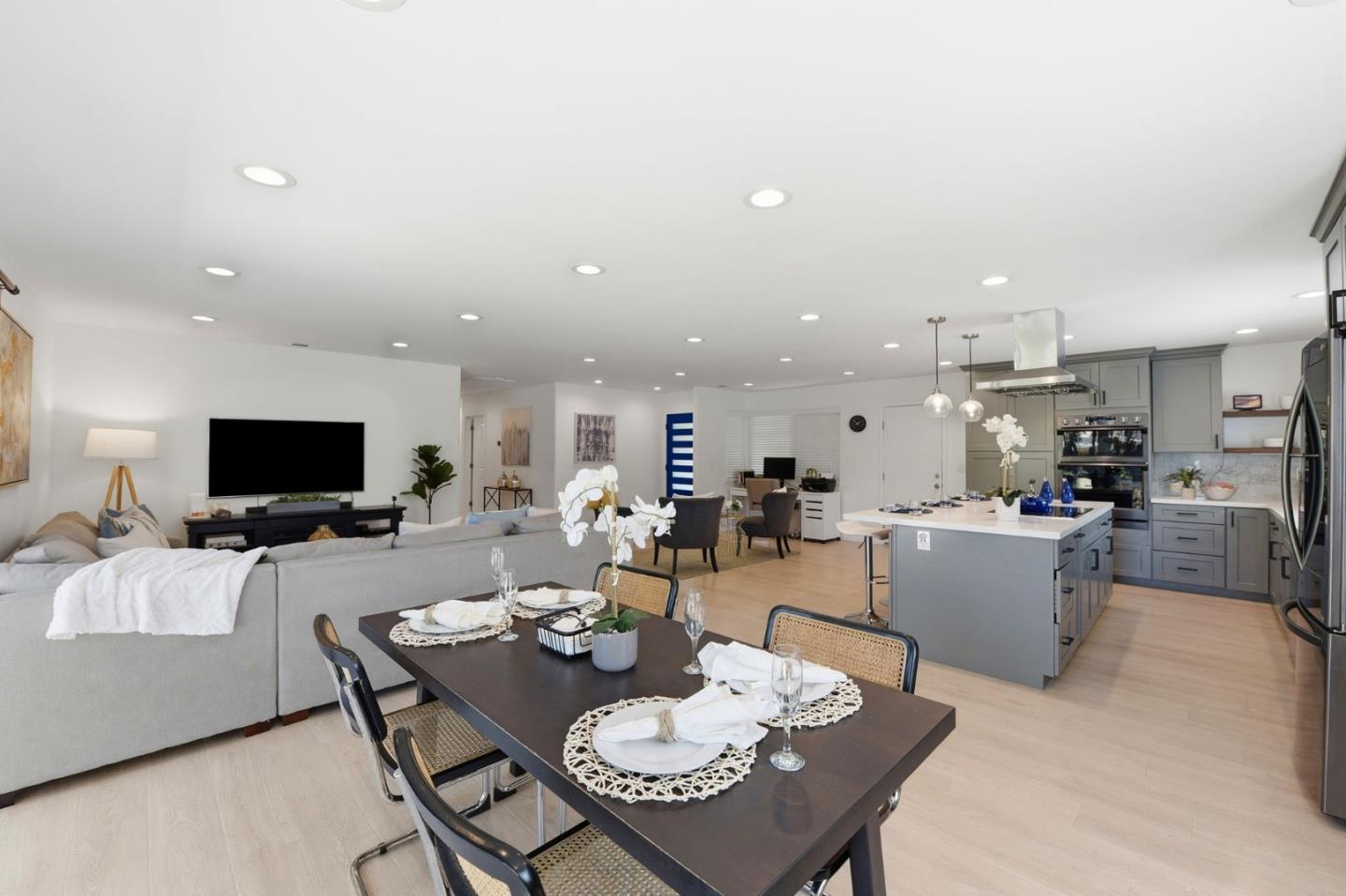 Detail Gallery Image 17 of 75 For 968 Cherry Ave, San Jose,  CA 95126 - 3 Beds | 2 Baths