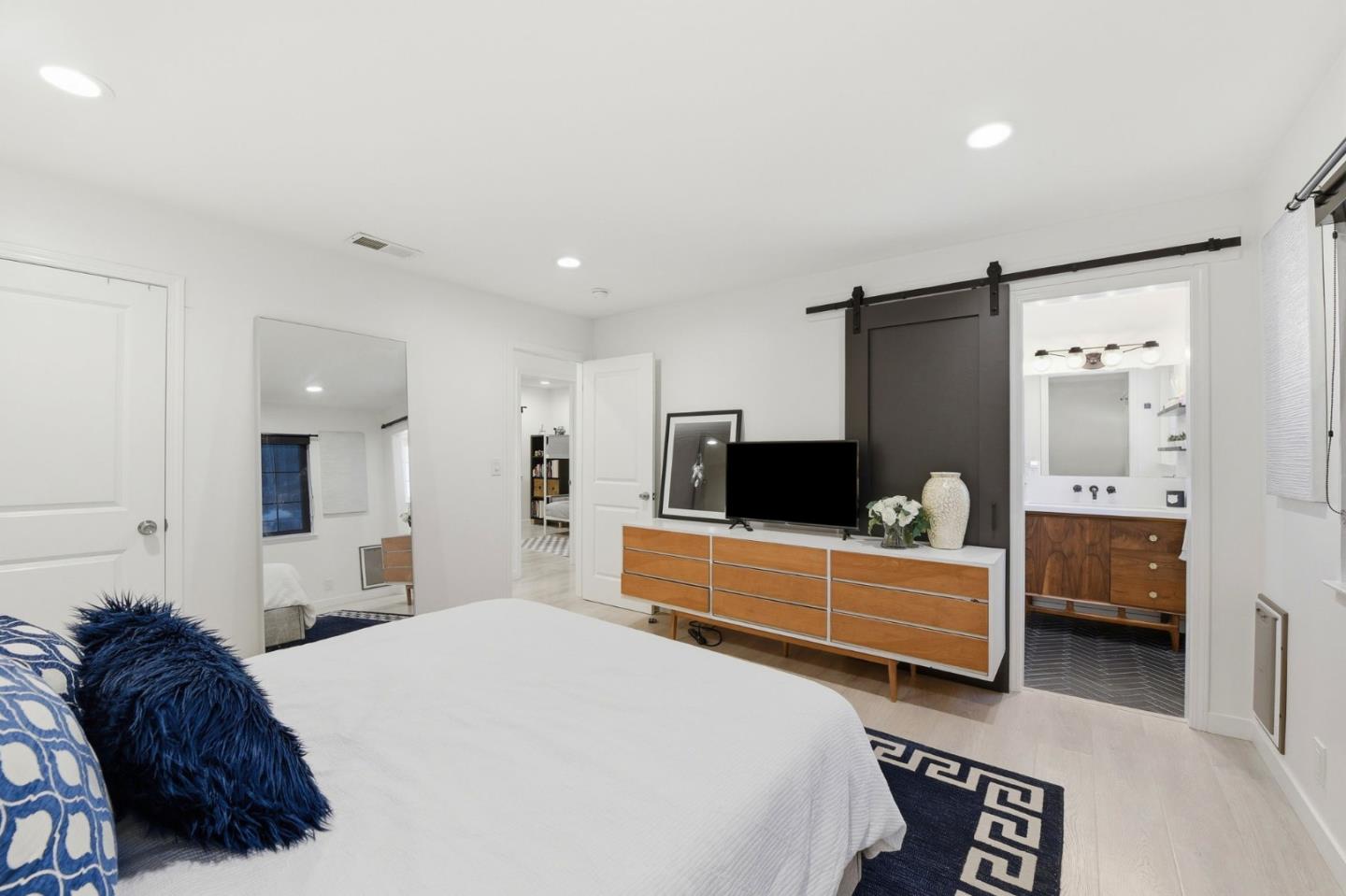 Detail Gallery Image 20 of 75 For 968 Cherry Ave, San Jose,  CA 95126 - 3 Beds | 2 Baths