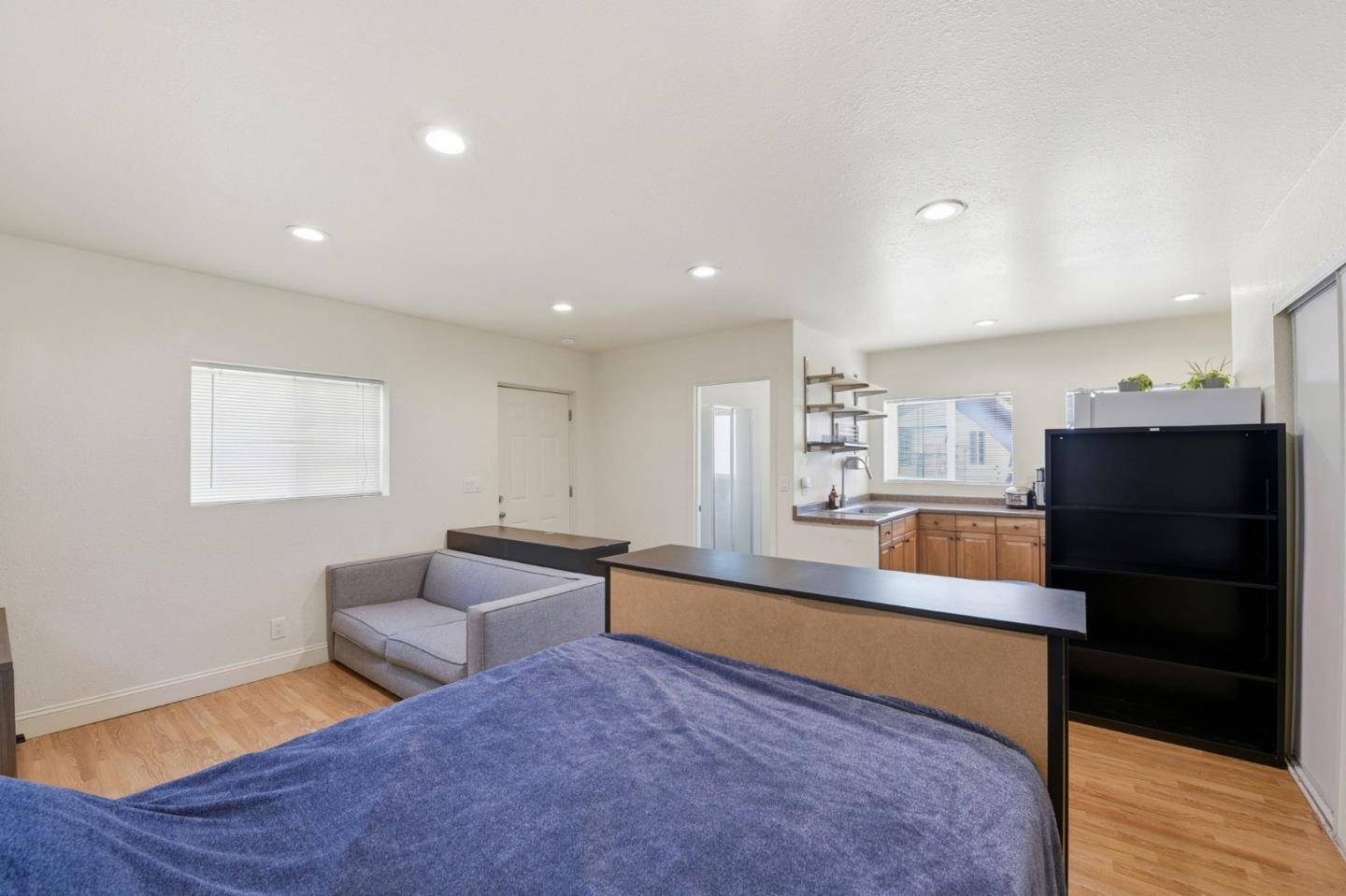 Detail Gallery Image 35 of 75 For 968 Cherry Ave, San Jose,  CA 95126 - 3 Beds | 2 Baths