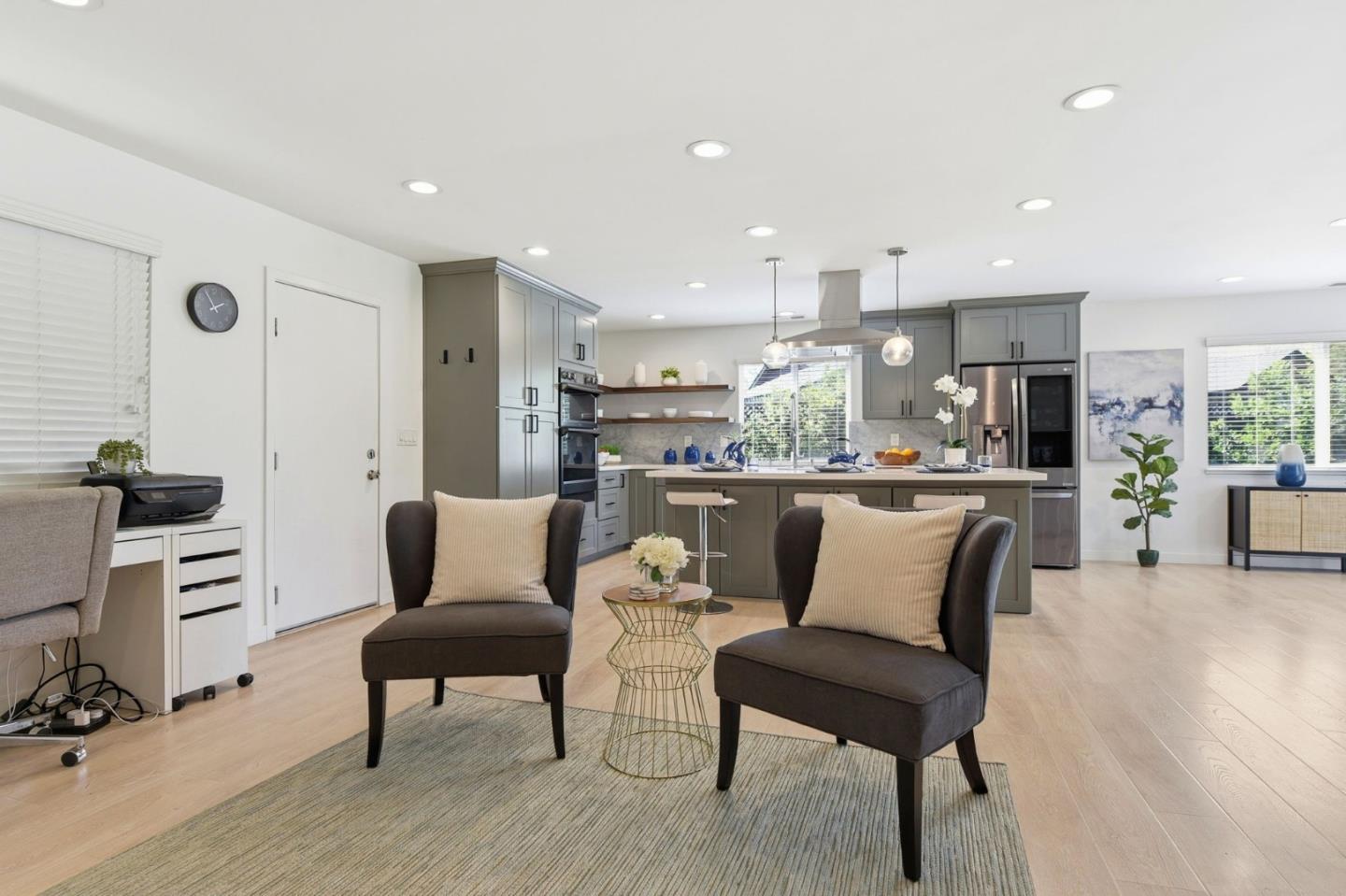 Detail Gallery Image 7 of 75 For 968 Cherry Ave, San Jose,  CA 95126 - 3 Beds | 2 Baths