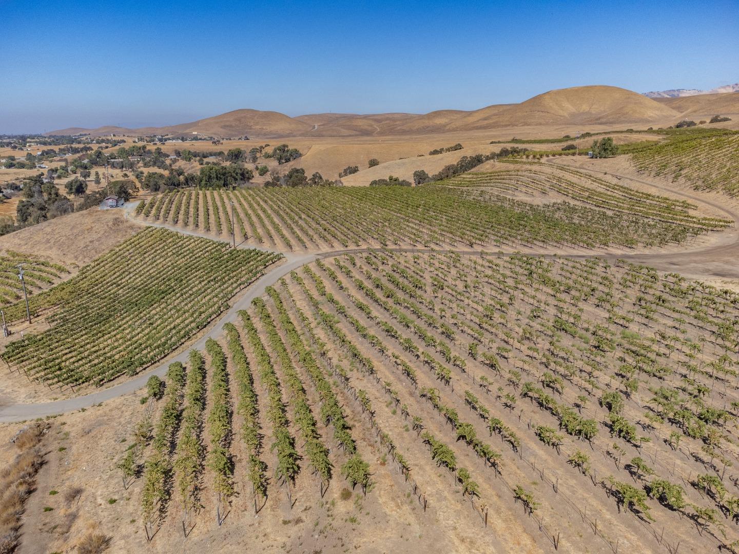 Detail Gallery Image 3 of 50 For 0 Airline Hwy, Tres Pinos,  CA 95075 - – Beds | – Baths