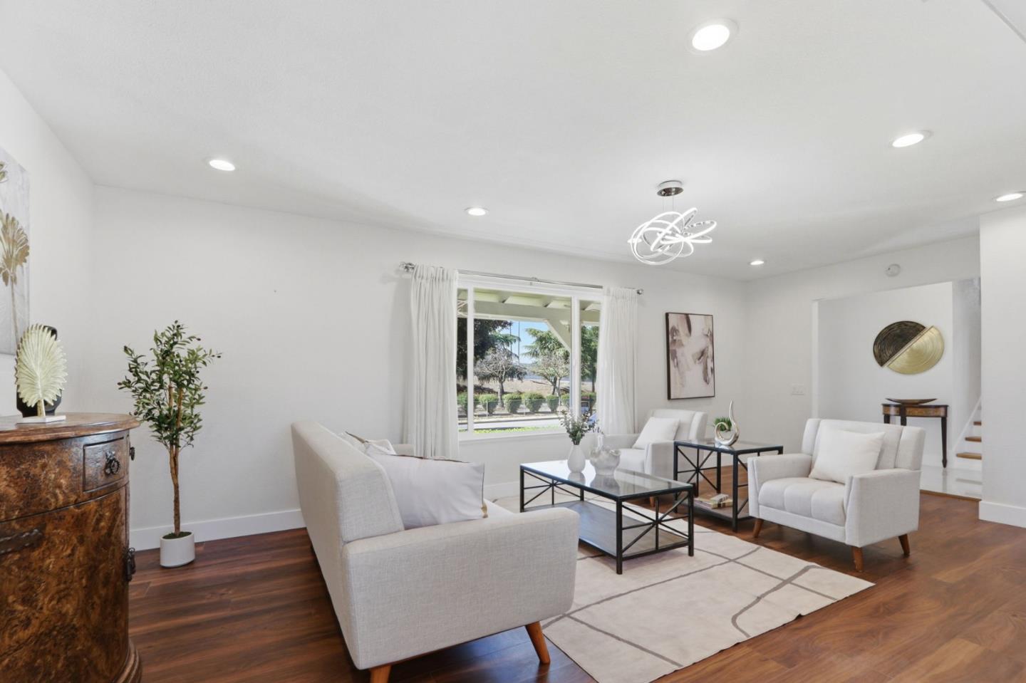 Detail Gallery Image 11 of 53 For 5888 Lean Way, San Jose,  CA 95123 - 3 Beds | 2/1 Baths