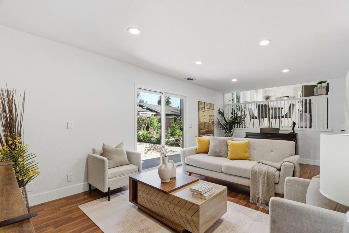 Detail Gallery Image 16 of 53 For 5888 Lean Way, San Jose,  CA 95123 - 3 Beds | 2/1 Baths