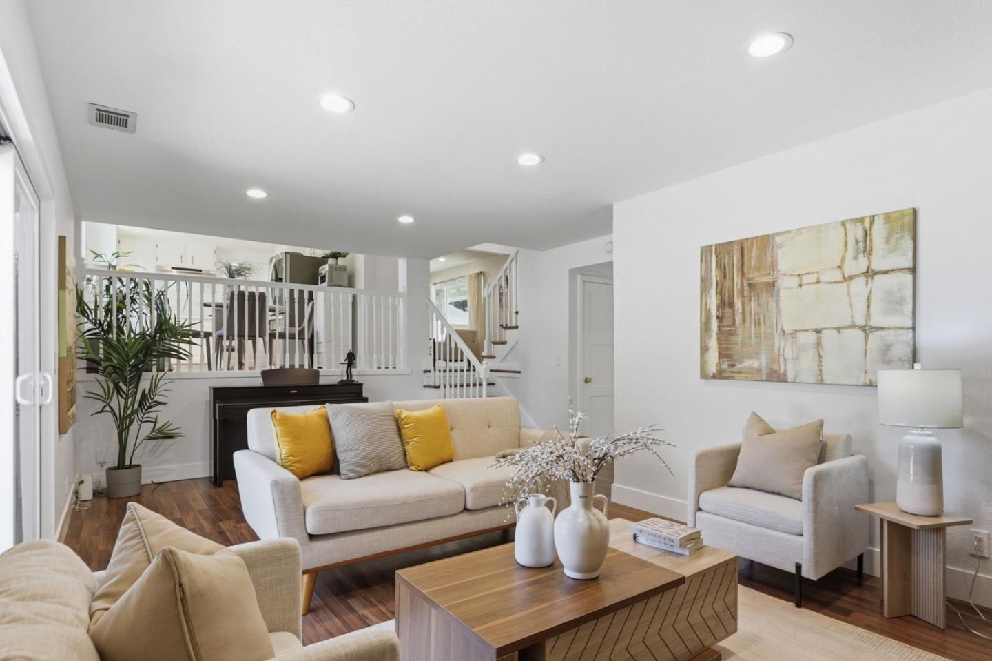 Detail Gallery Image 17 of 53 For 5888 Lean Way, San Jose,  CA 95123 - 3 Beds | 2/1 Baths