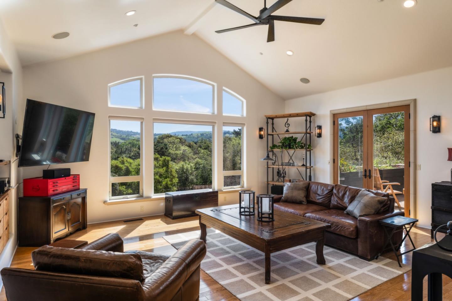 Detail Gallery Image 15 of 50 For 109 Corral De Tierra Rd, Corral De Tierra,  CA 93908 - 6 Beds | 4/1 Baths