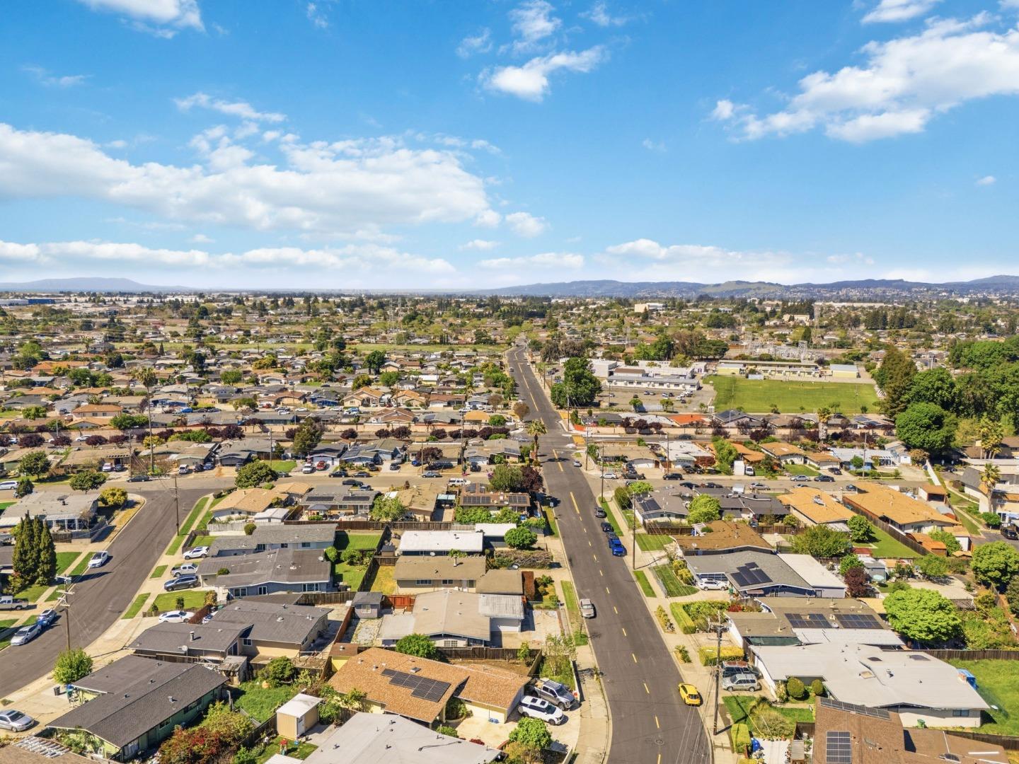 Detail Gallery Image 12 of 19 For 2612 Ocala St, Hayward,  CA 94545 - 3 Beds | 2 Baths